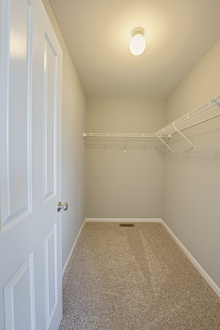 26615 Silverleaf Drive, Plainfield, IL 60585