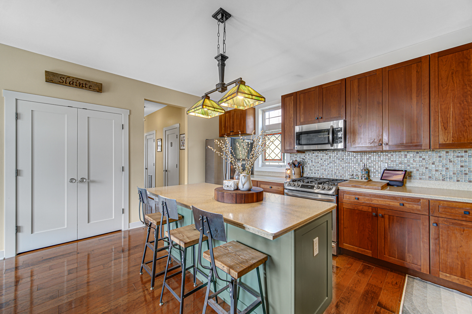 1024 Harris Road, Grayslake, IL 60030