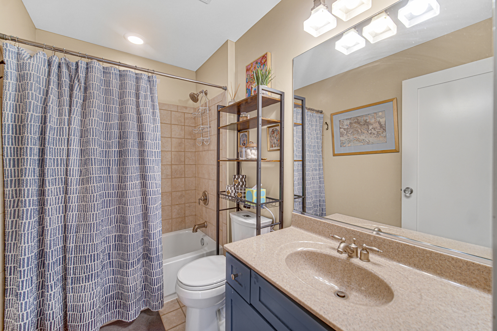 1024 Harris Road, Grayslake, IL 60030