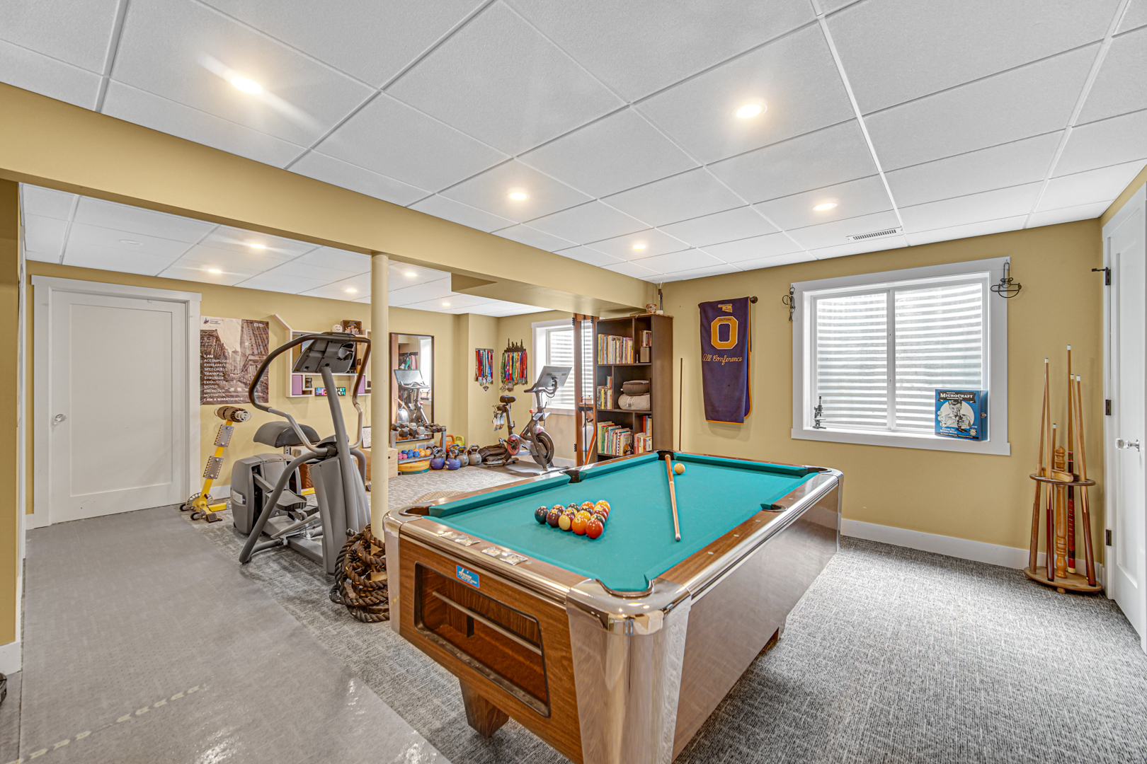 1024 Harris Road, Grayslake, IL 60030