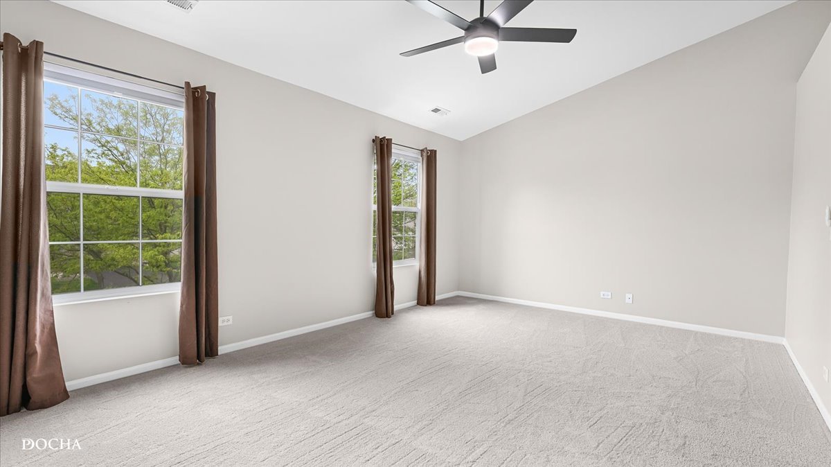 1698 FREDERICKSBURG Lane #1698, Aurora, IL 60503