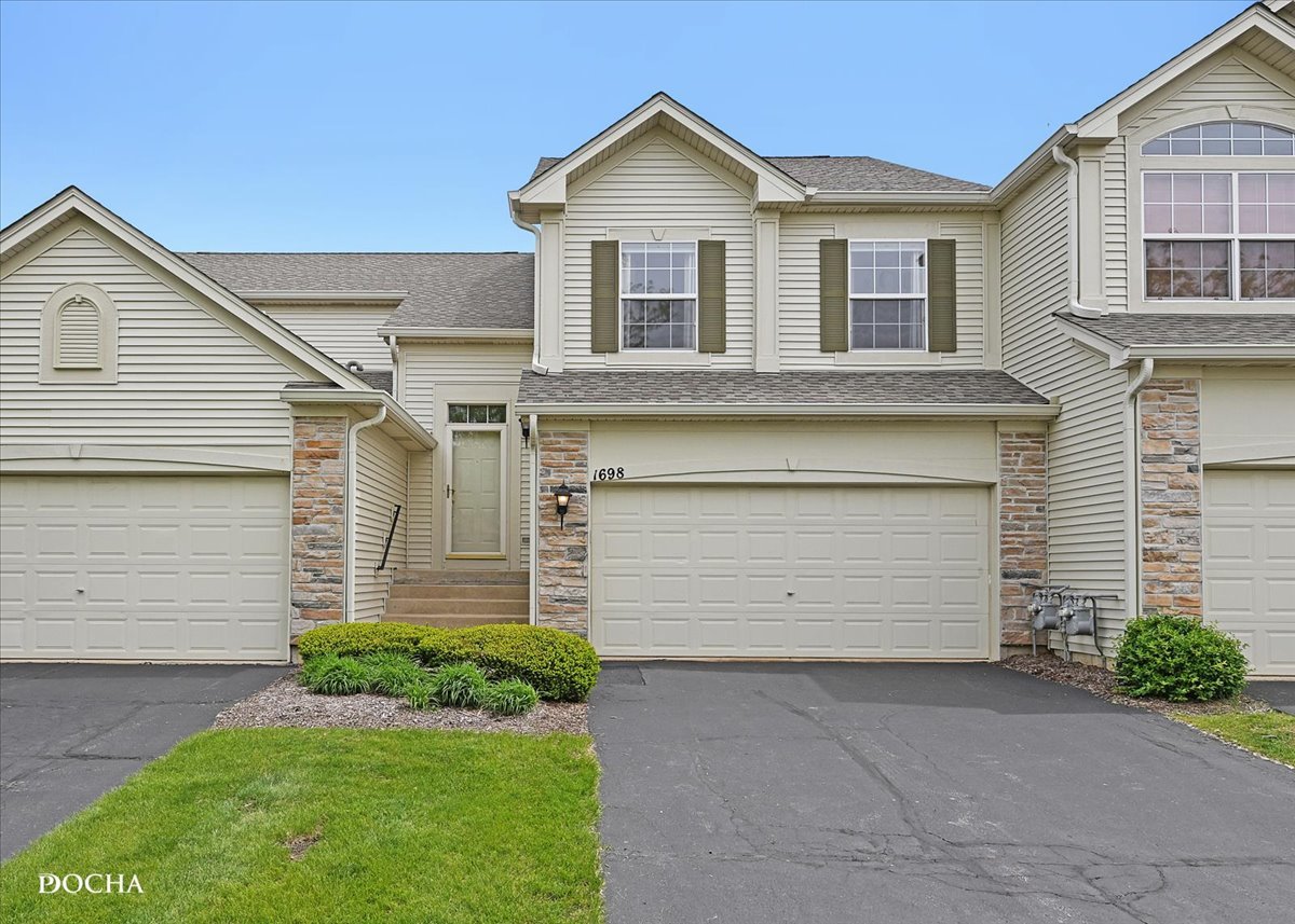 1698 FREDERICKSBURG Lane #1698, Aurora, IL 60503