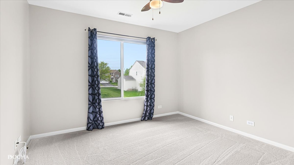 1698 FREDERICKSBURG Lane #1698, Aurora, IL 60503