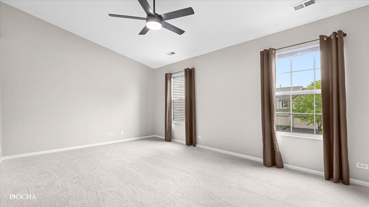 1698 FREDERICKSBURG Lane #1698, Aurora, IL 60503