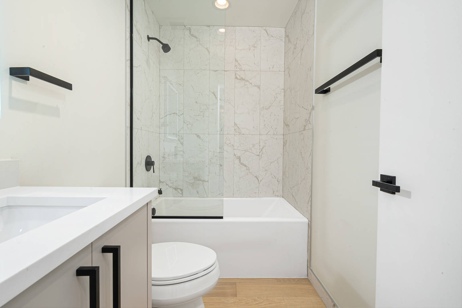 4706 N Malden Street #3North, Chicago, IL 60640