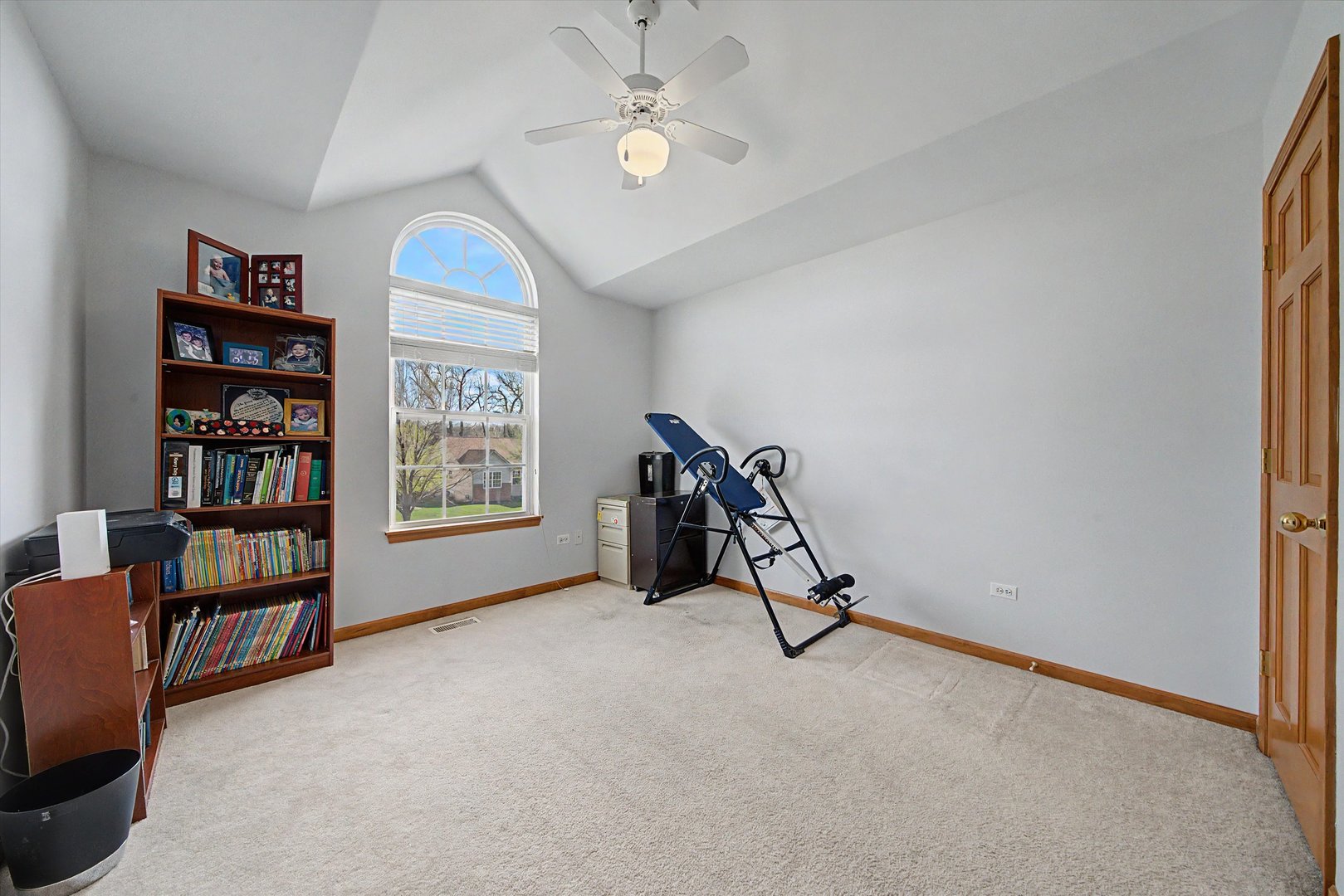 942 Brassfield Avenue, Romeoville, IL 60446