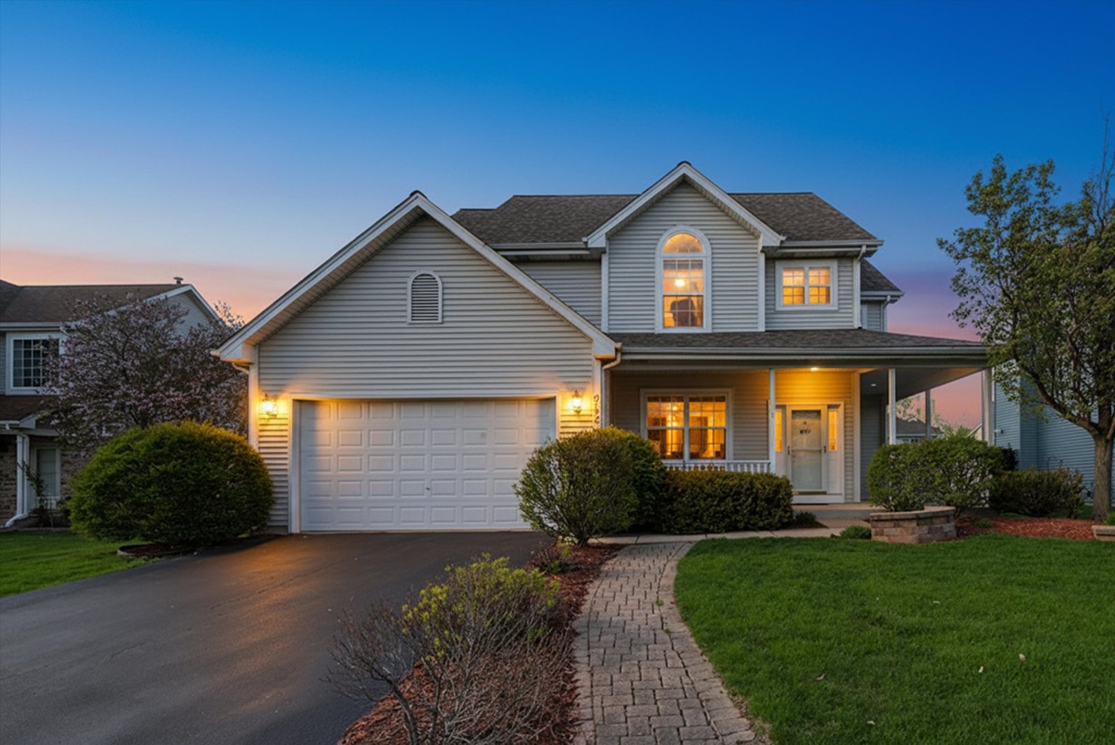 942 Brassfield Avenue, Romeoville, IL 60446