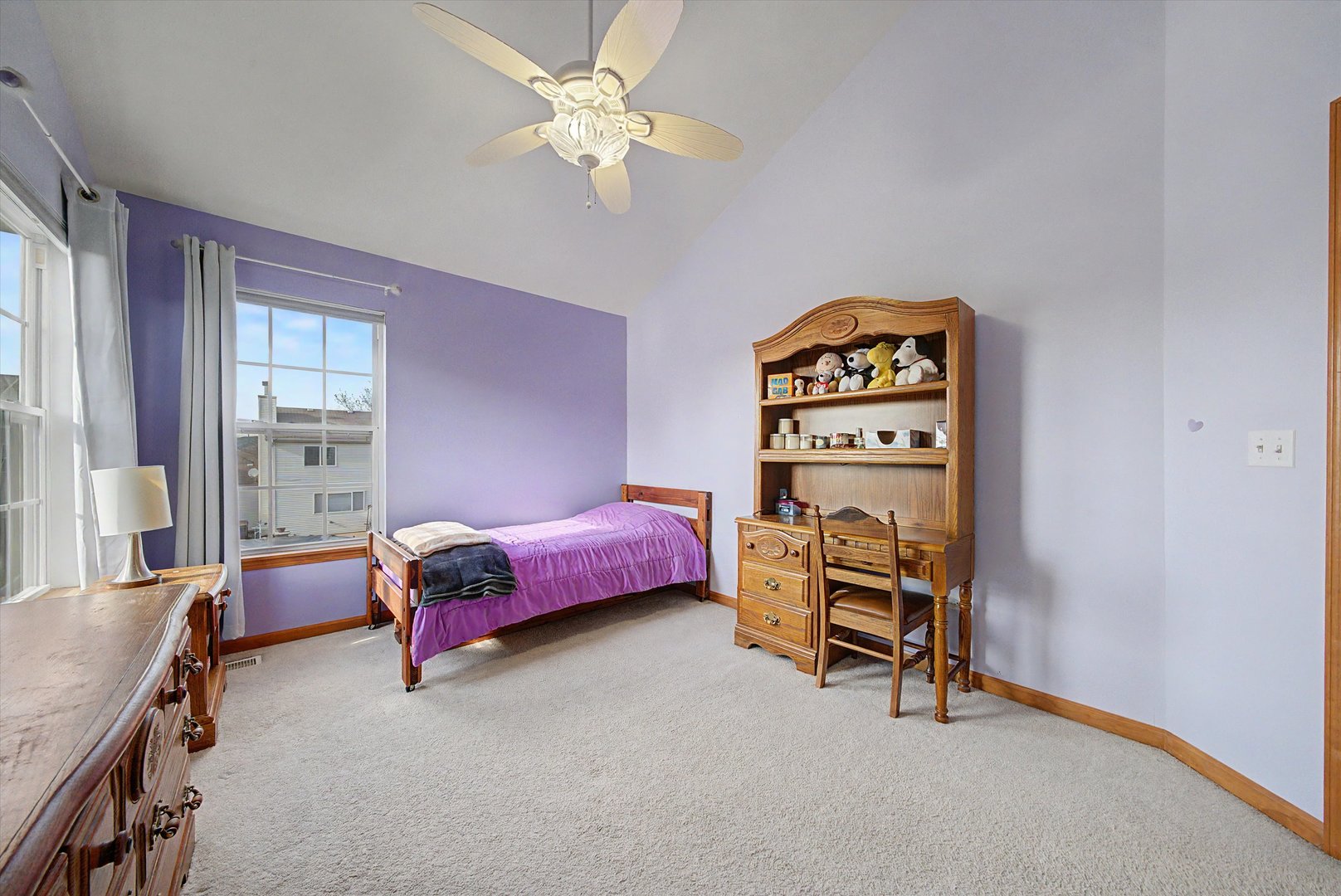 942 Brassfield Avenue, Romeoville, IL 60446