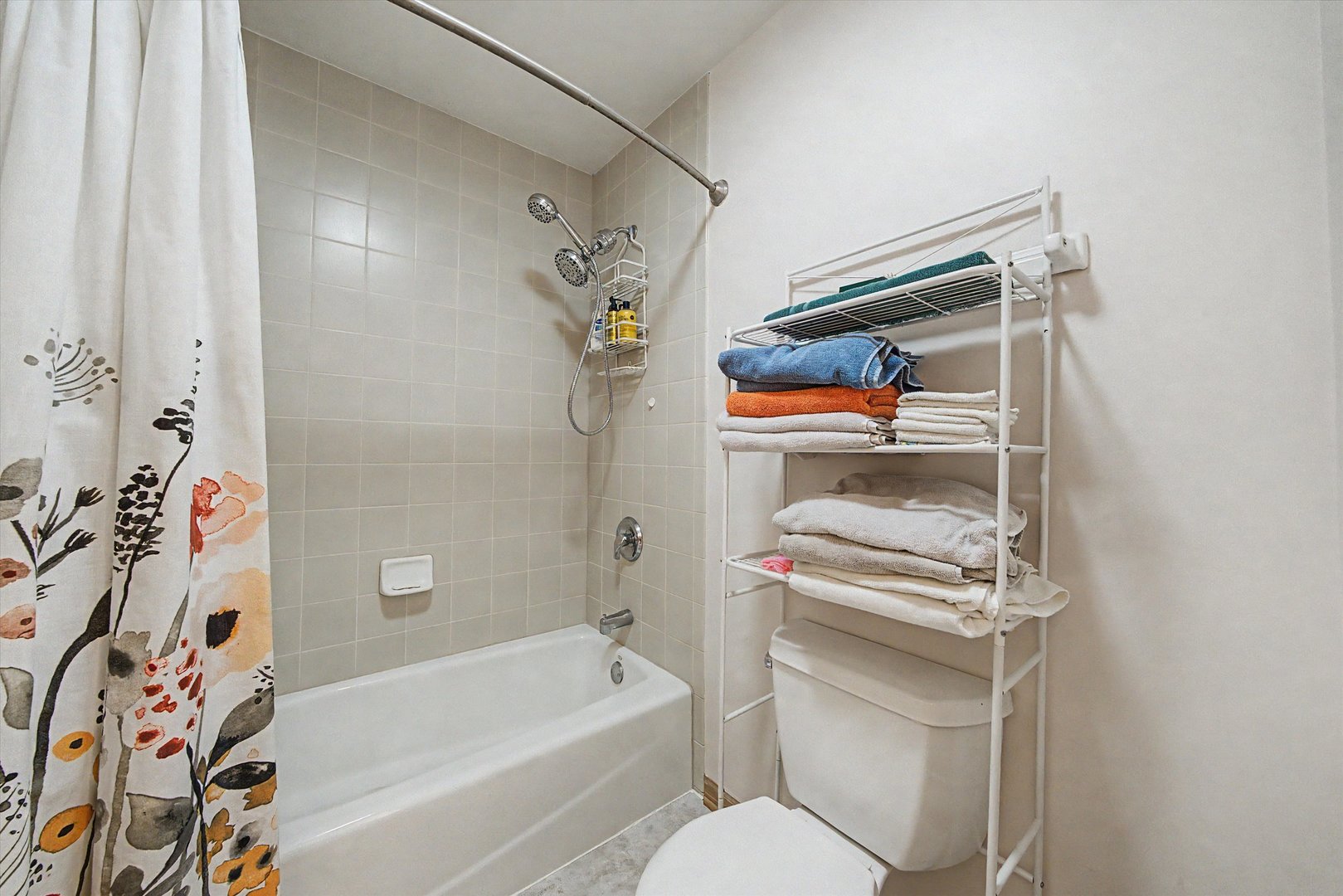 942 Brassfield Avenue, Romeoville, IL 60446