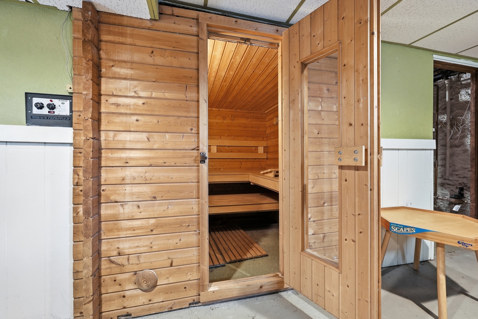 12 Rugby Place, Elgin, IL 60120