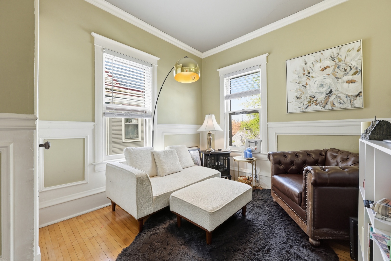 12 Rugby Place, Elgin, IL 60120