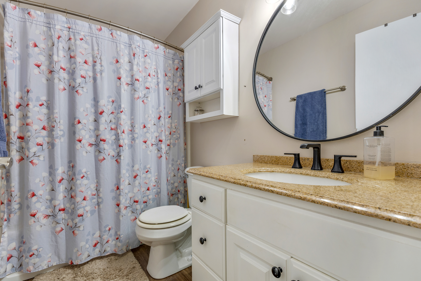 302 Parkside Drive, Shorewood, IL 60404