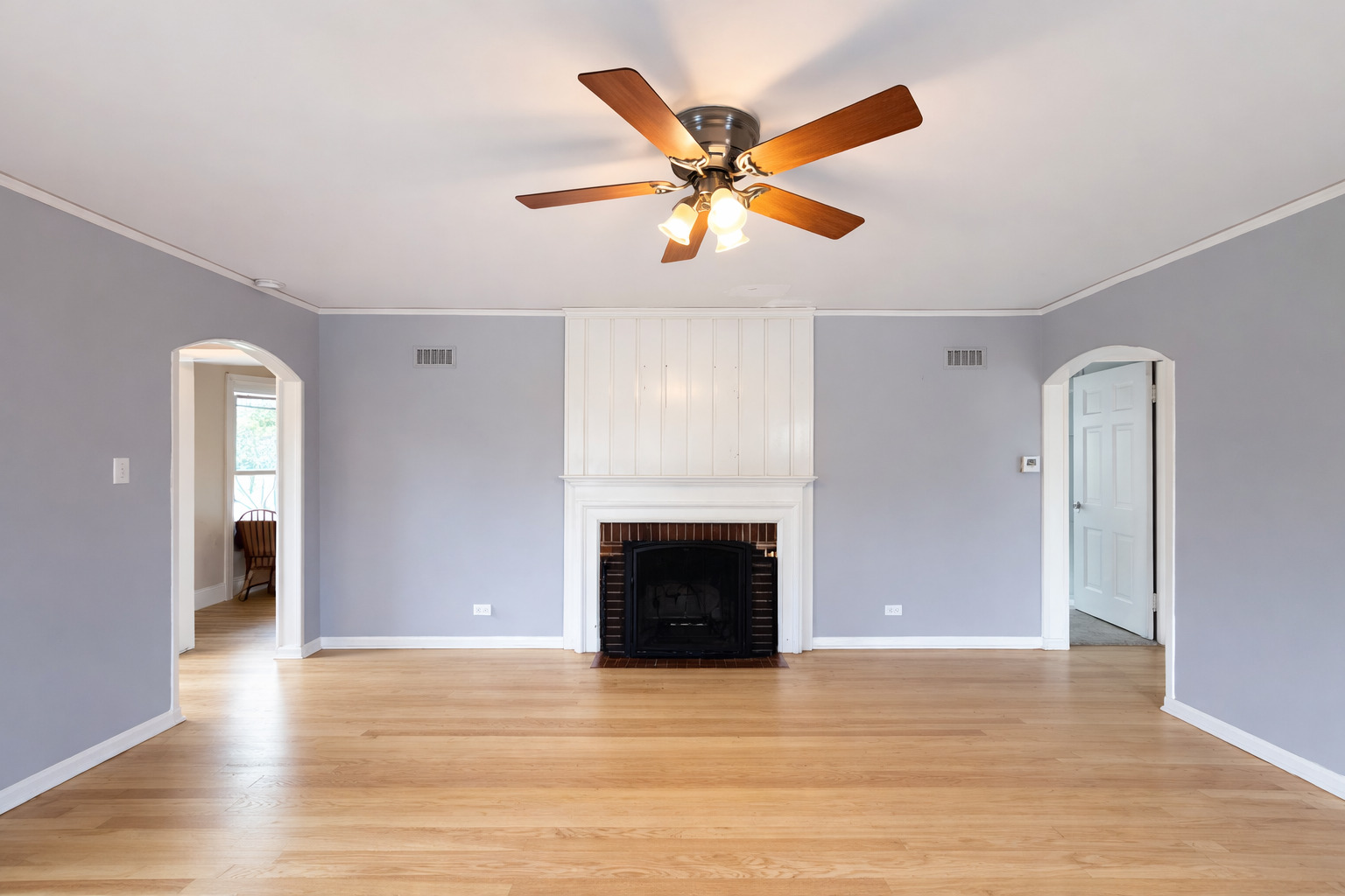 400 Lindley Avenue, Westmont, IL 60559