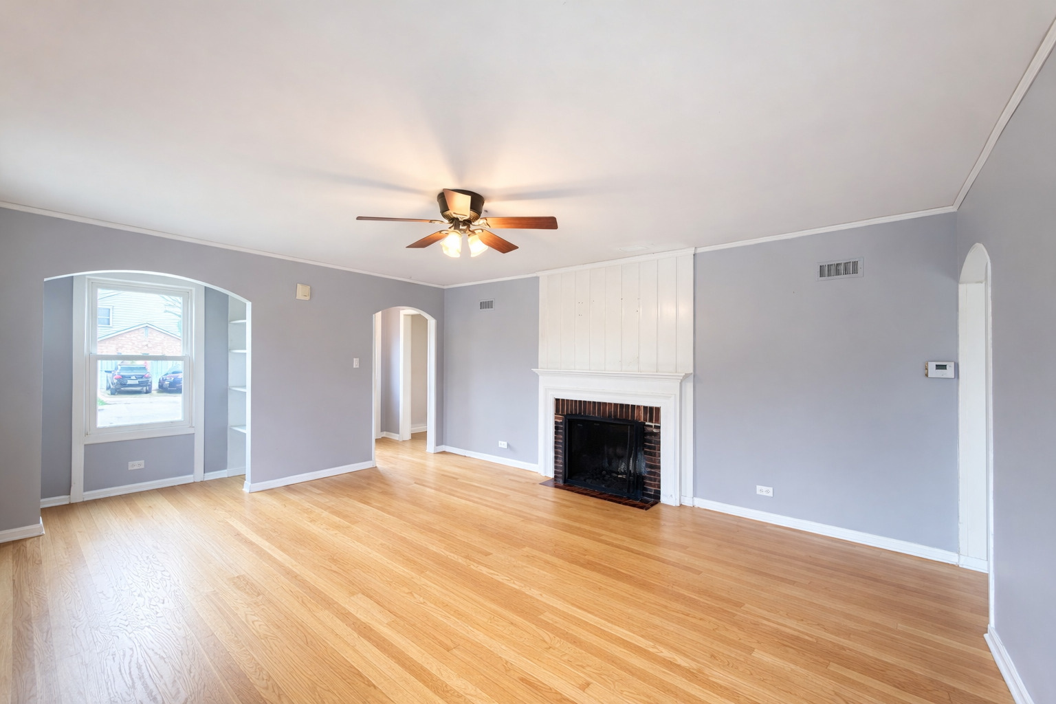 400 Lindley Avenue, Westmont, IL 60559