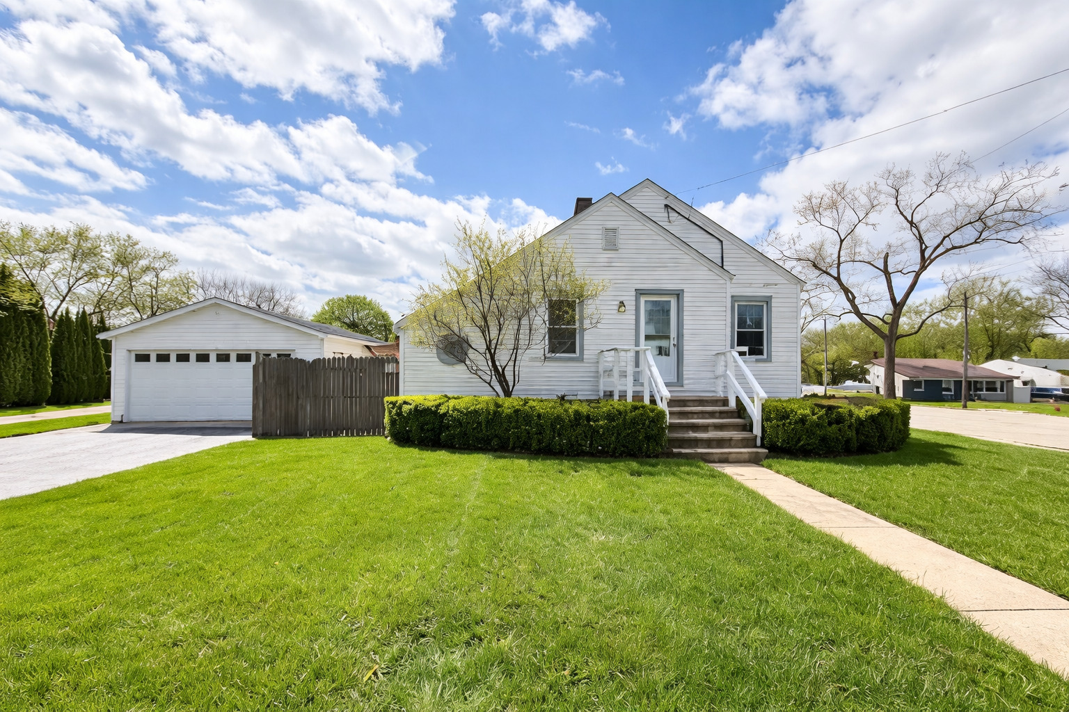 400 Lindley Avenue, Westmont, IL 60559