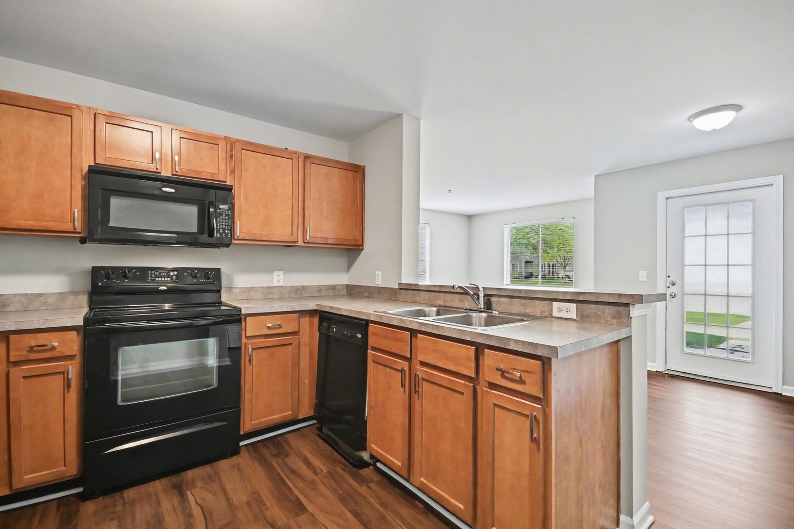 144 Bertram Drive #E, Yorkville, IL 60560