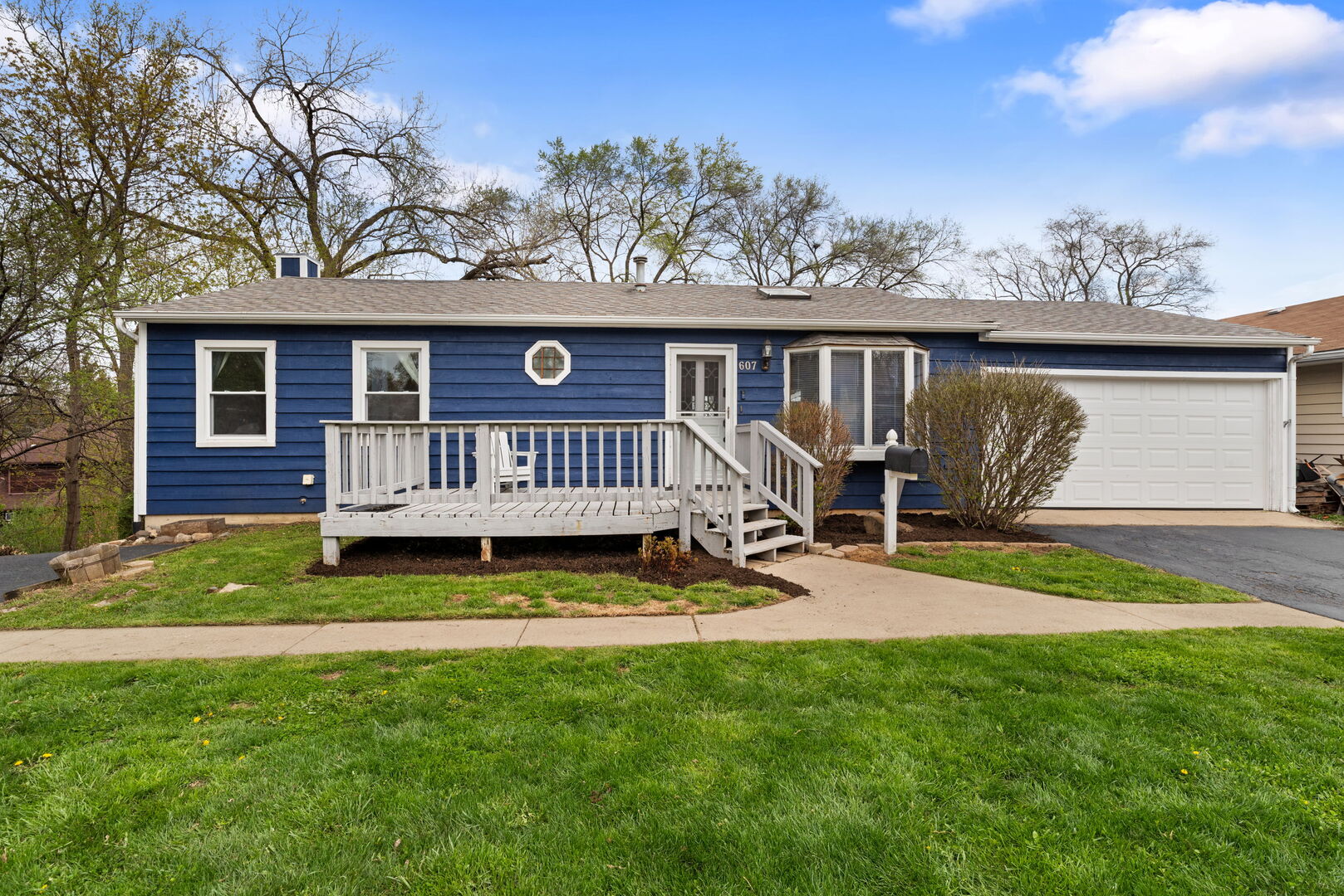 607 Orchard Street, Antioch, IL 60002