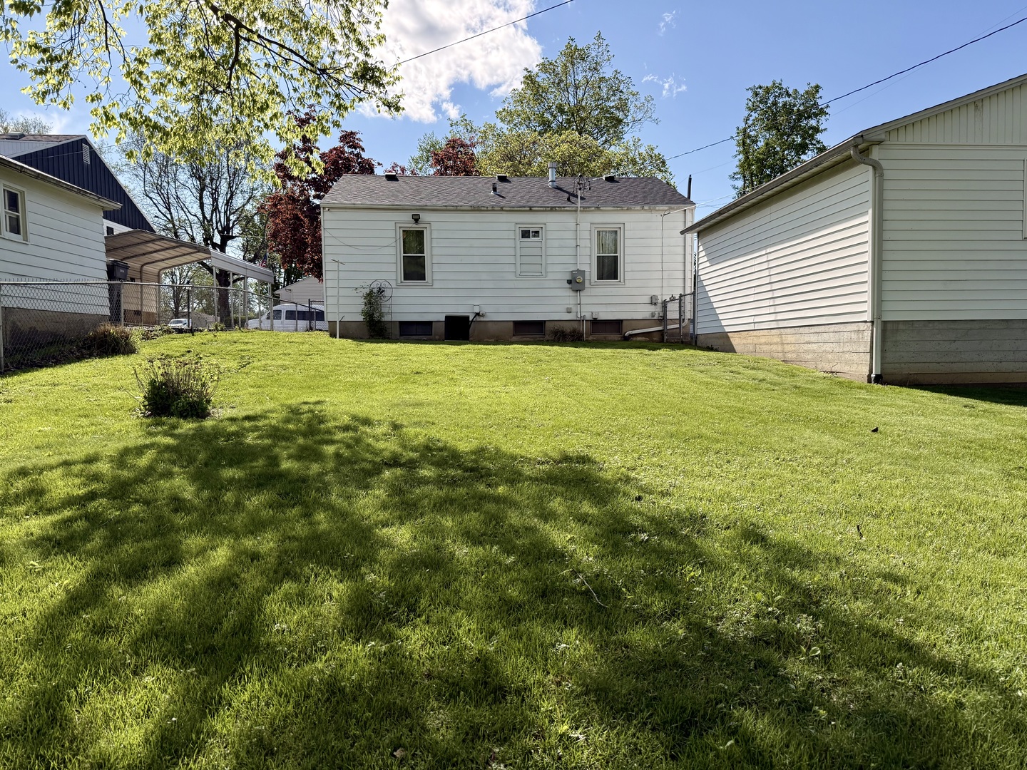68 Maple Court, Decatur, IL 62526