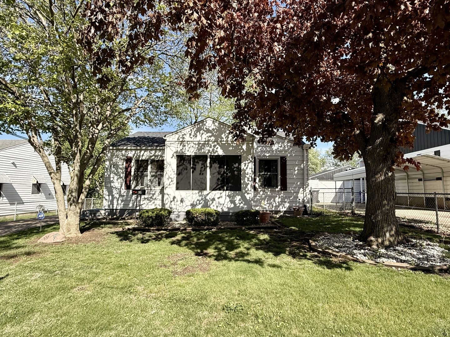 68 Maple Court, Decatur, IL 62526