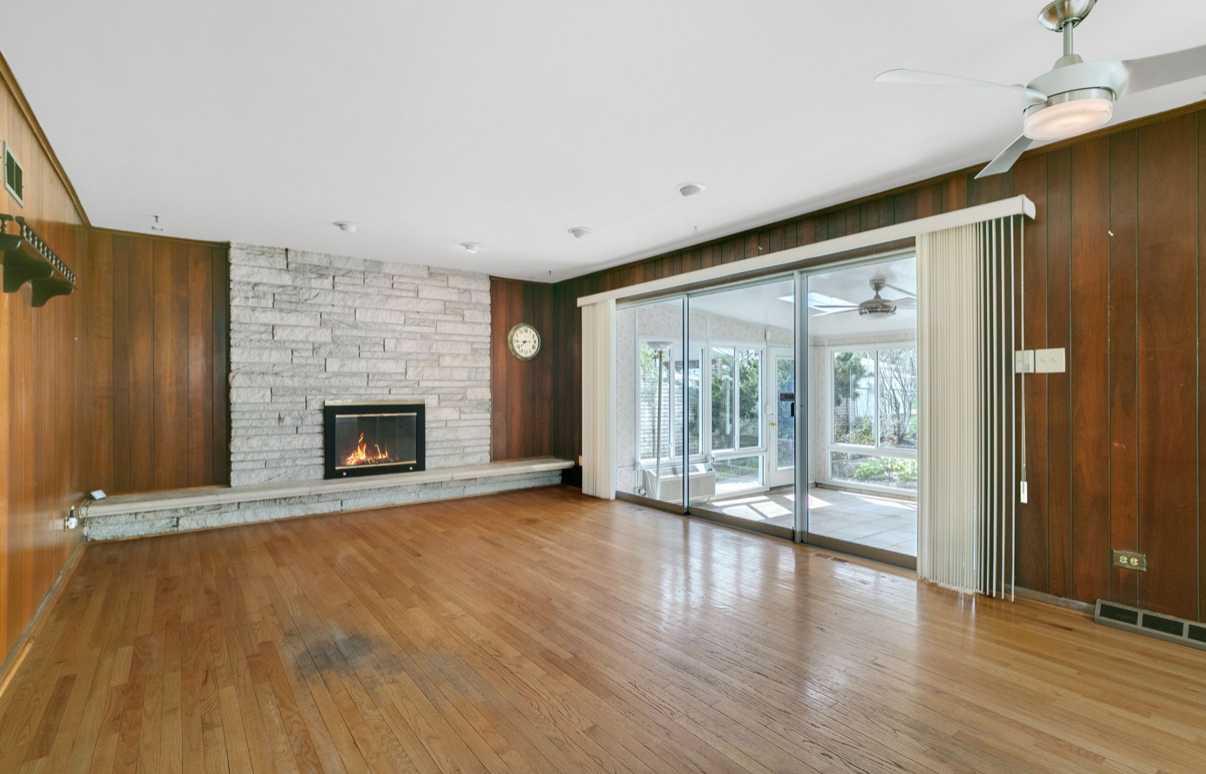 9712 S Kolmar Avenue, Oak Lawn, IL 60453