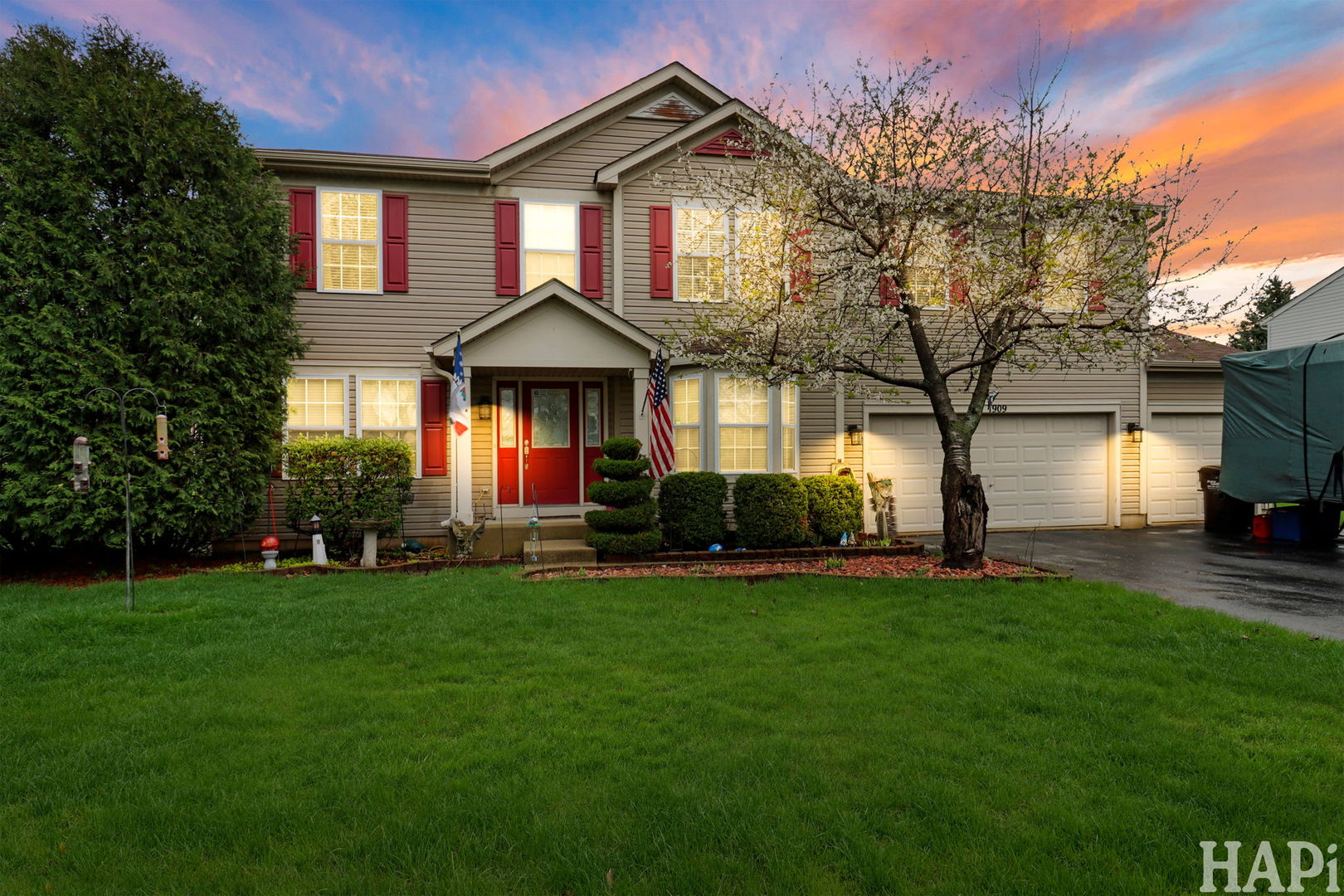 1909 Hemlock Drive, McHenry, IL 60050