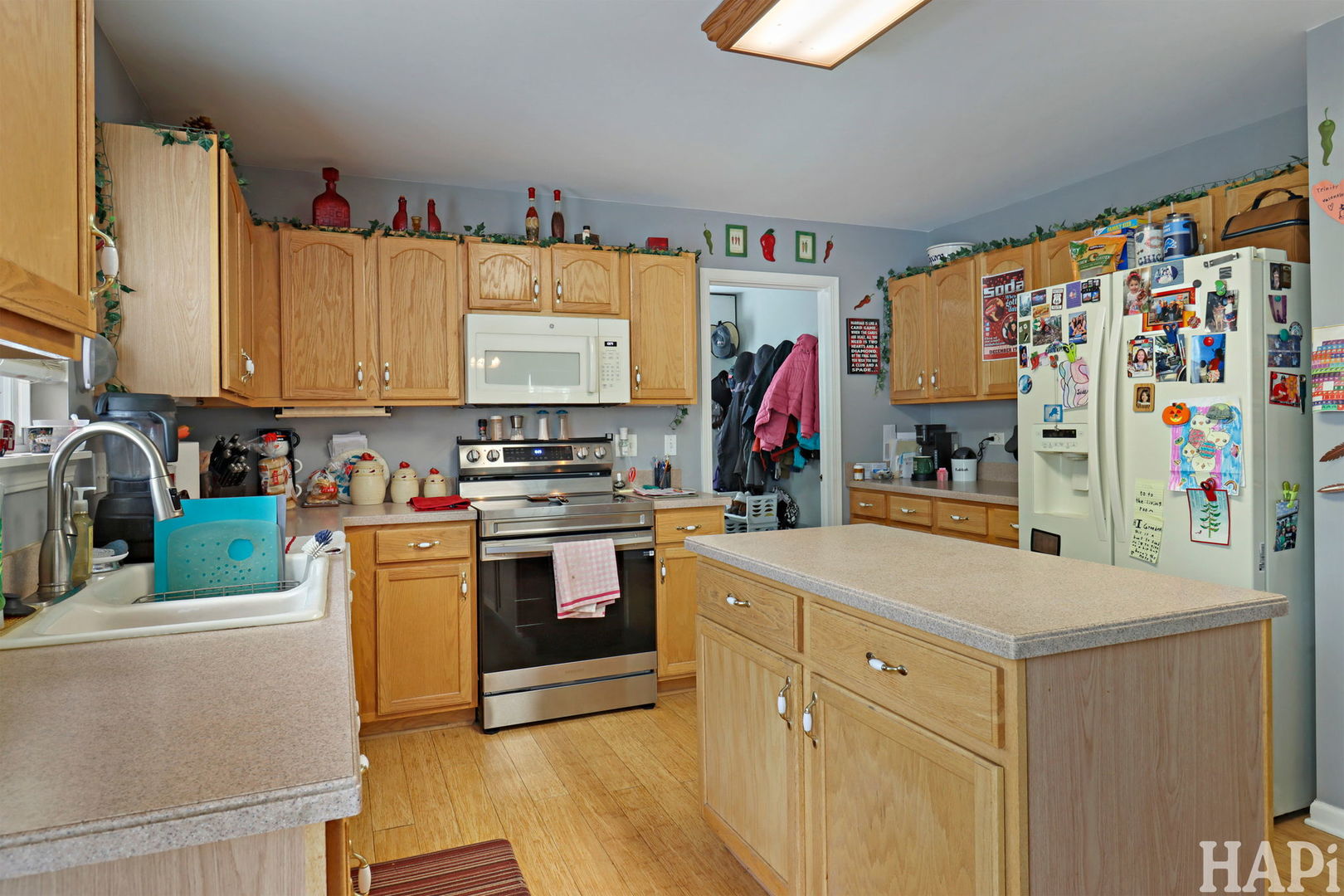 1909 Hemlock Drive, McHenry, IL 60050