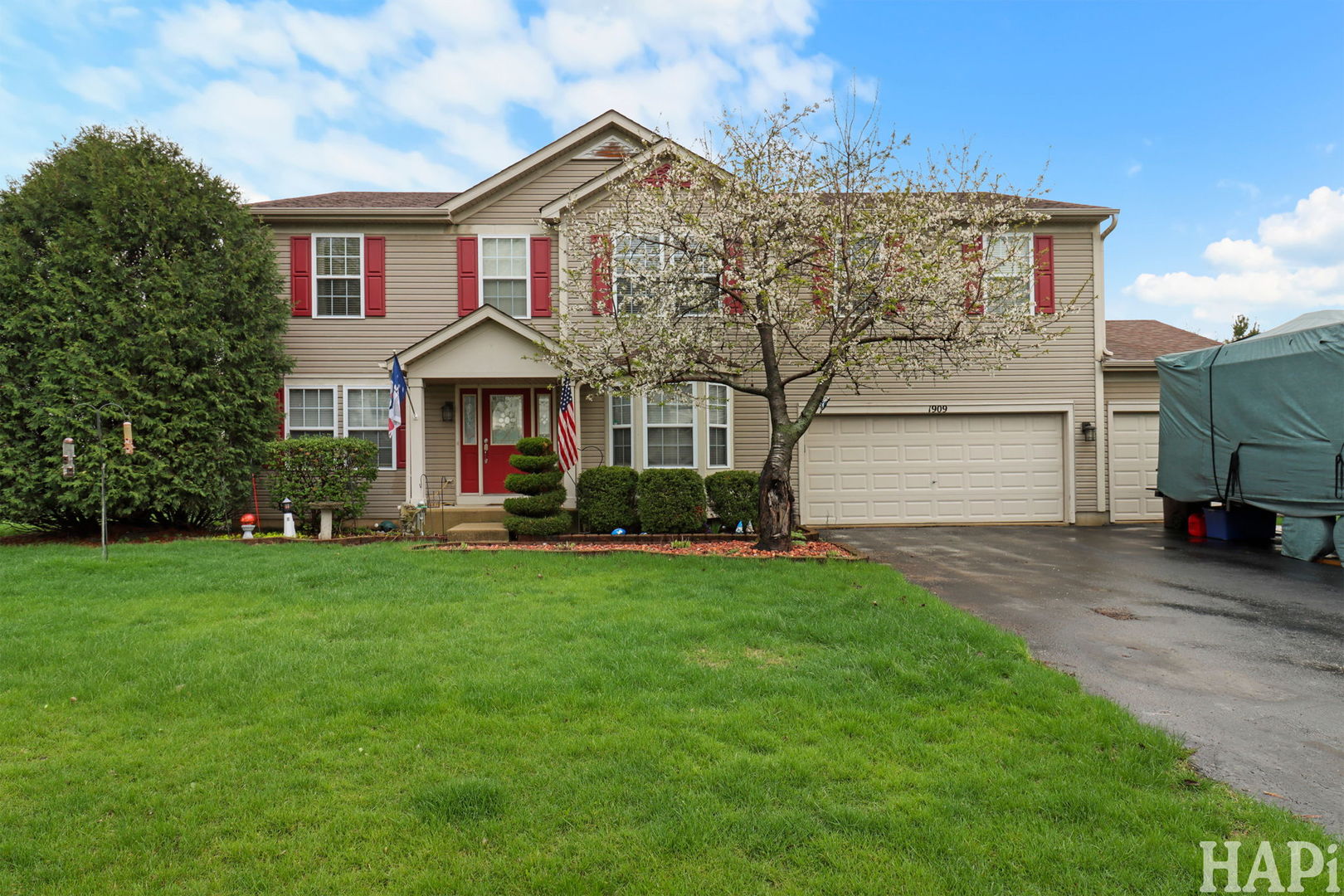 1909 Hemlock Drive, McHenry, IL 60050