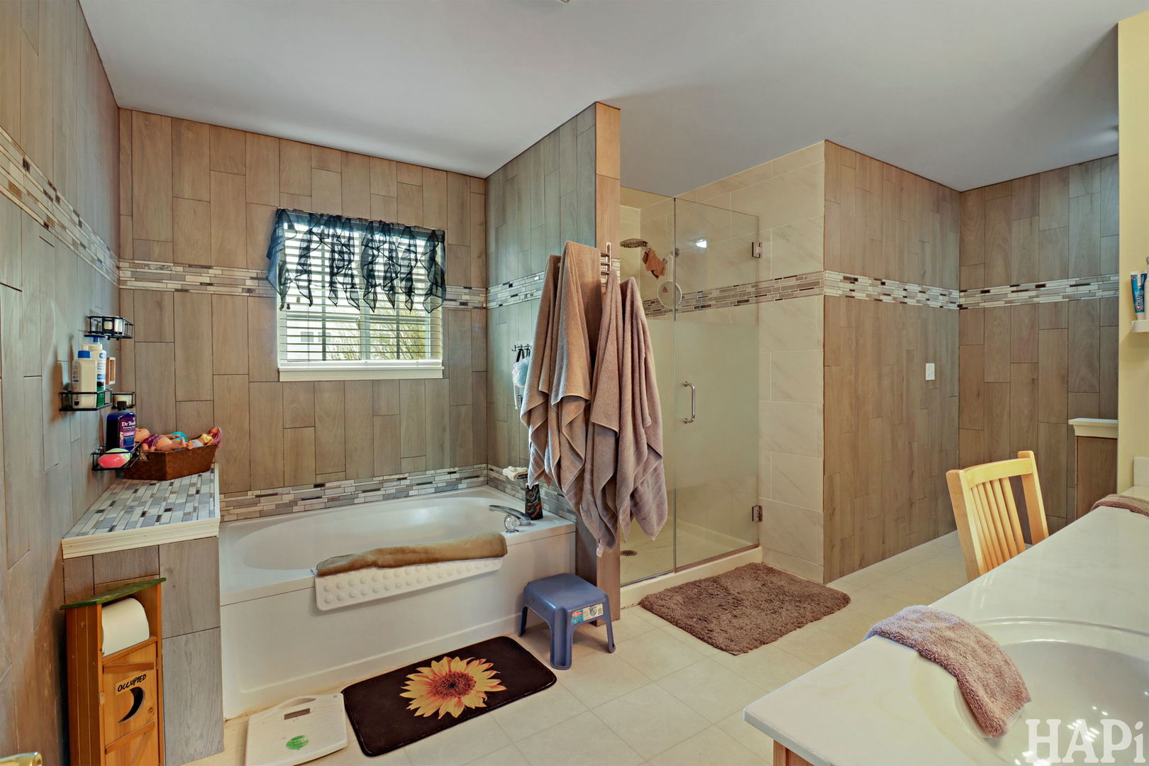 1909 Hemlock Drive, McHenry, IL 60050