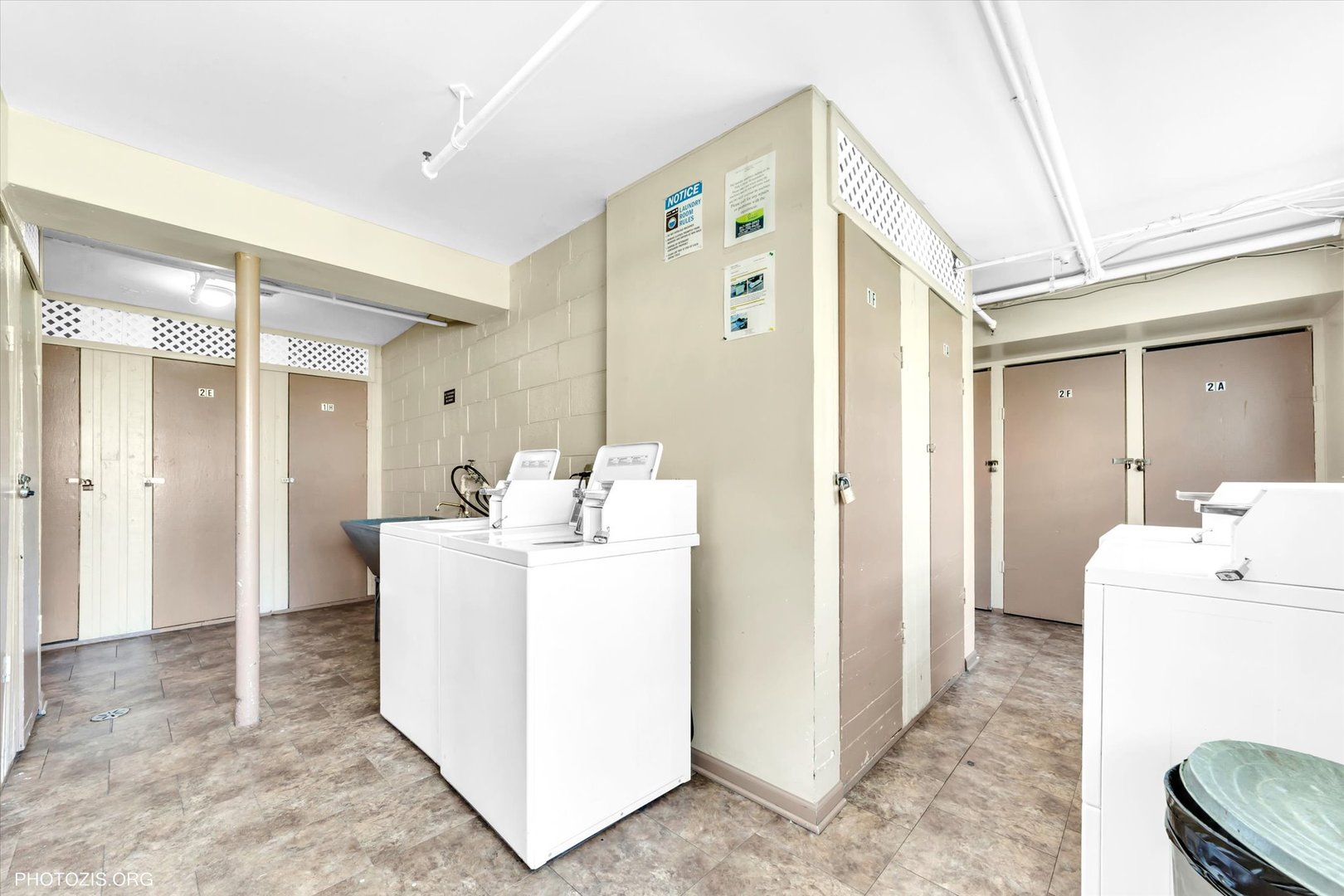 9205 Potter Road #1C, Des Plaines, IL 60016