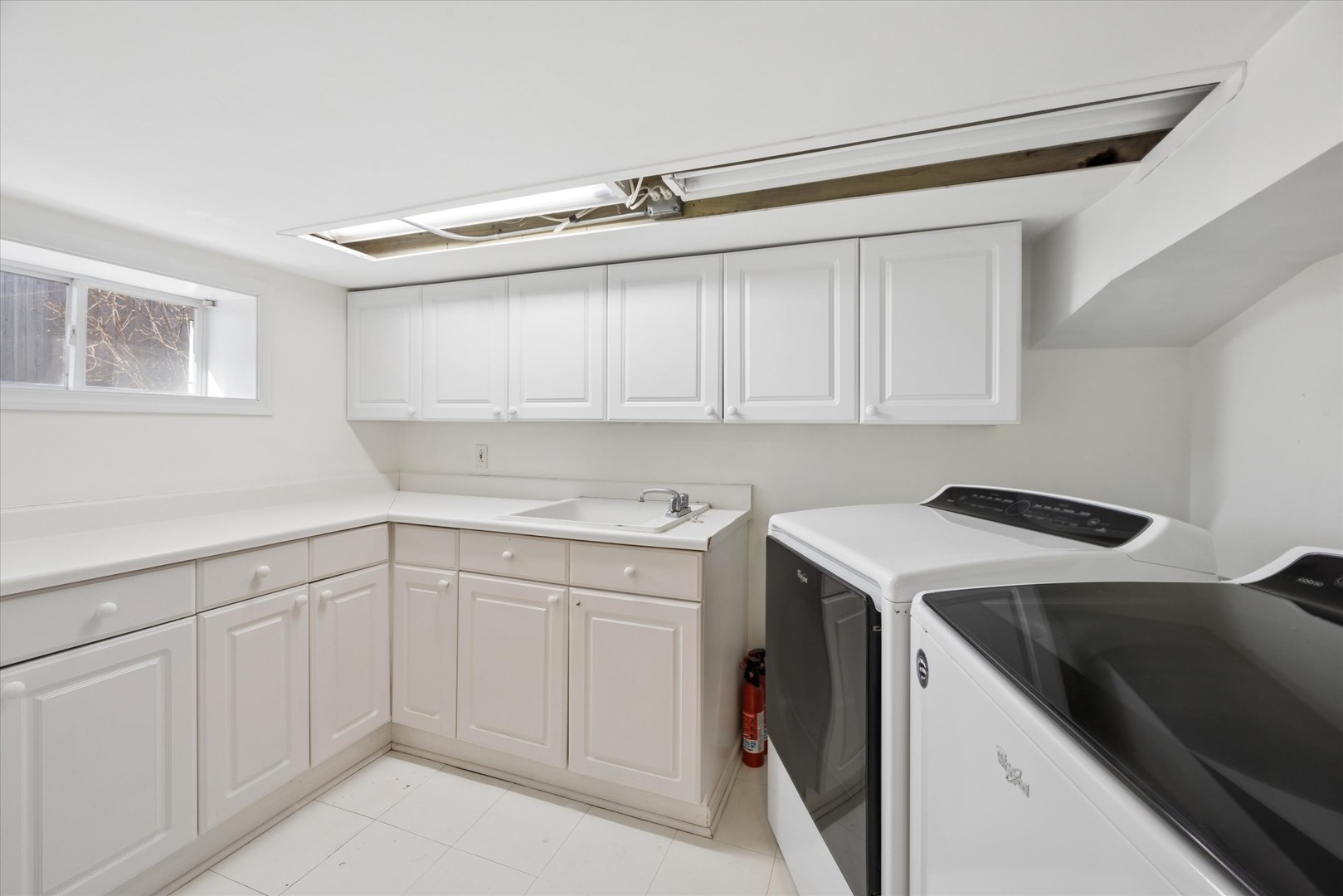 4714 Highland Avenue, Downers Grove, IL 60515