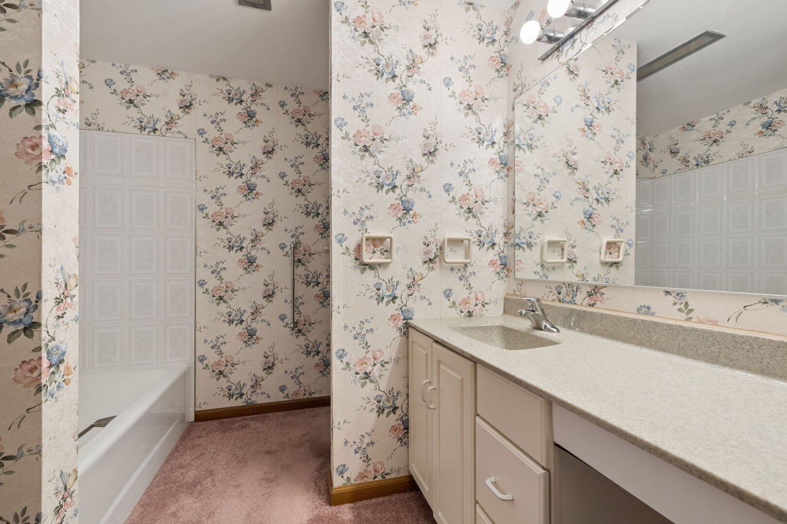 1005 Valley Lane, Lockport, IL 60441