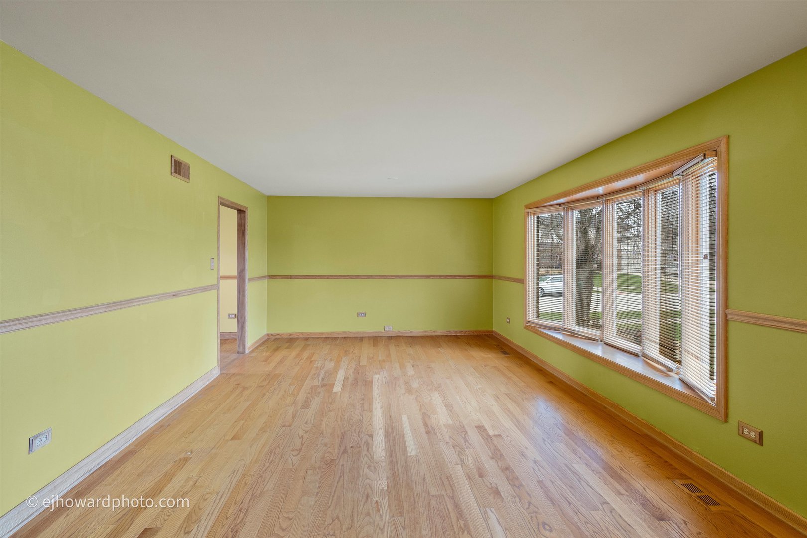 13714 Woodridge Lane, Orland Park, IL 60462