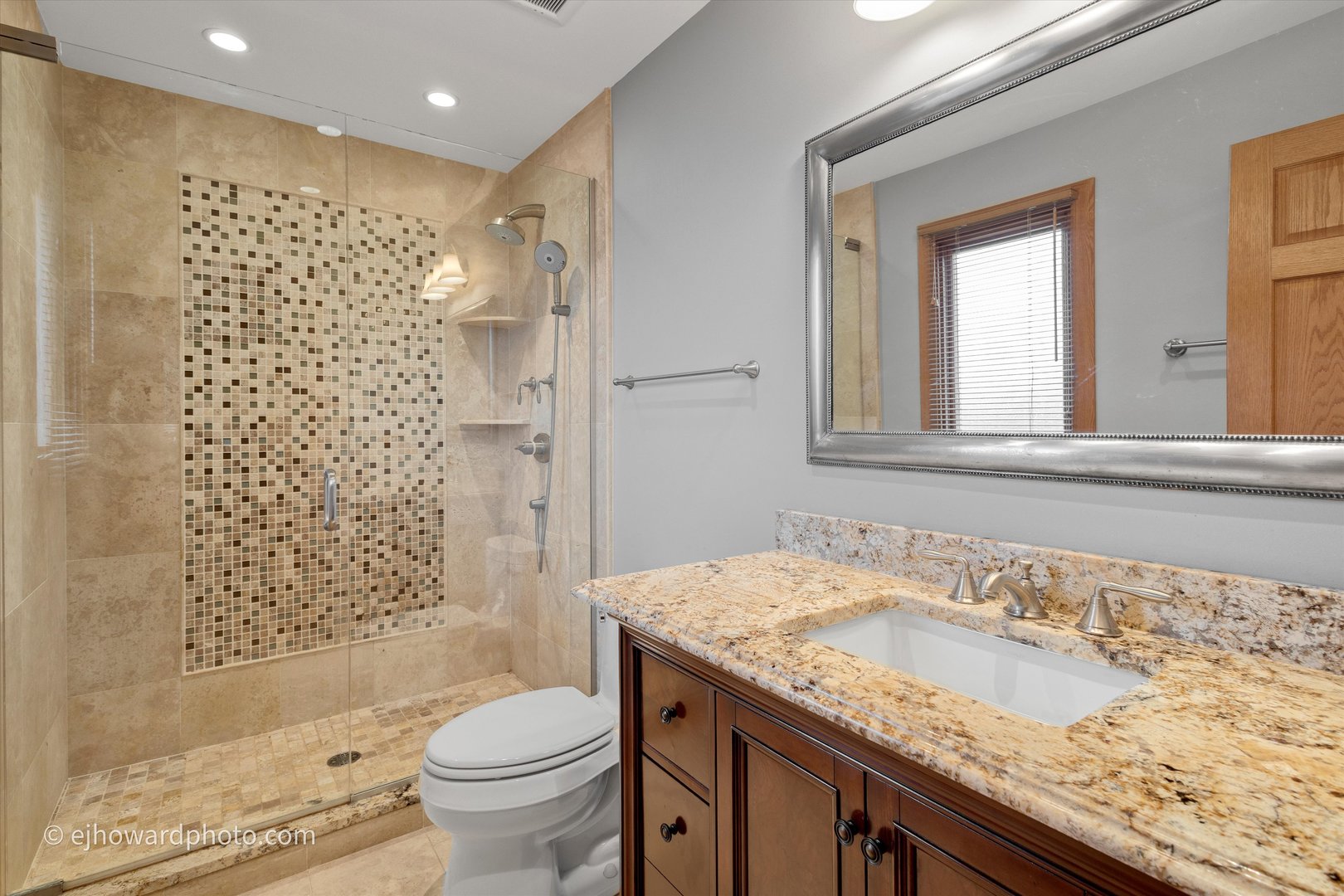 13714 Woodridge Lane, Orland Park, IL 60462