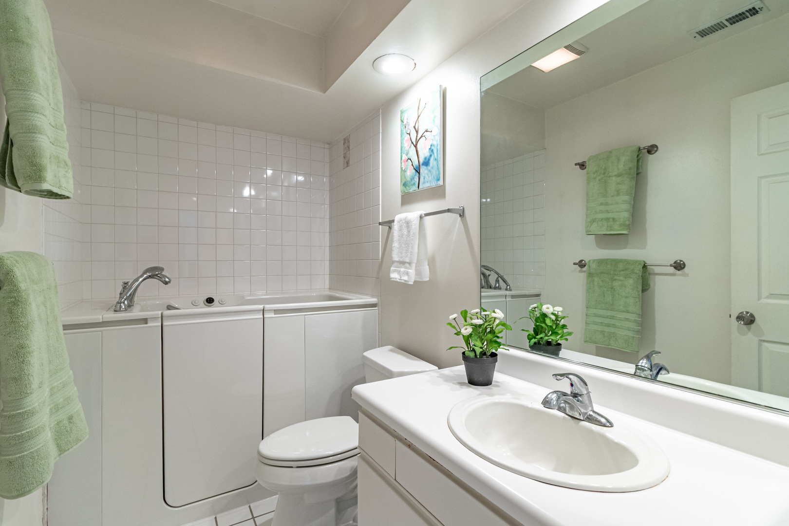 1577 Pinetree Drive, Gurnee, IL 60031