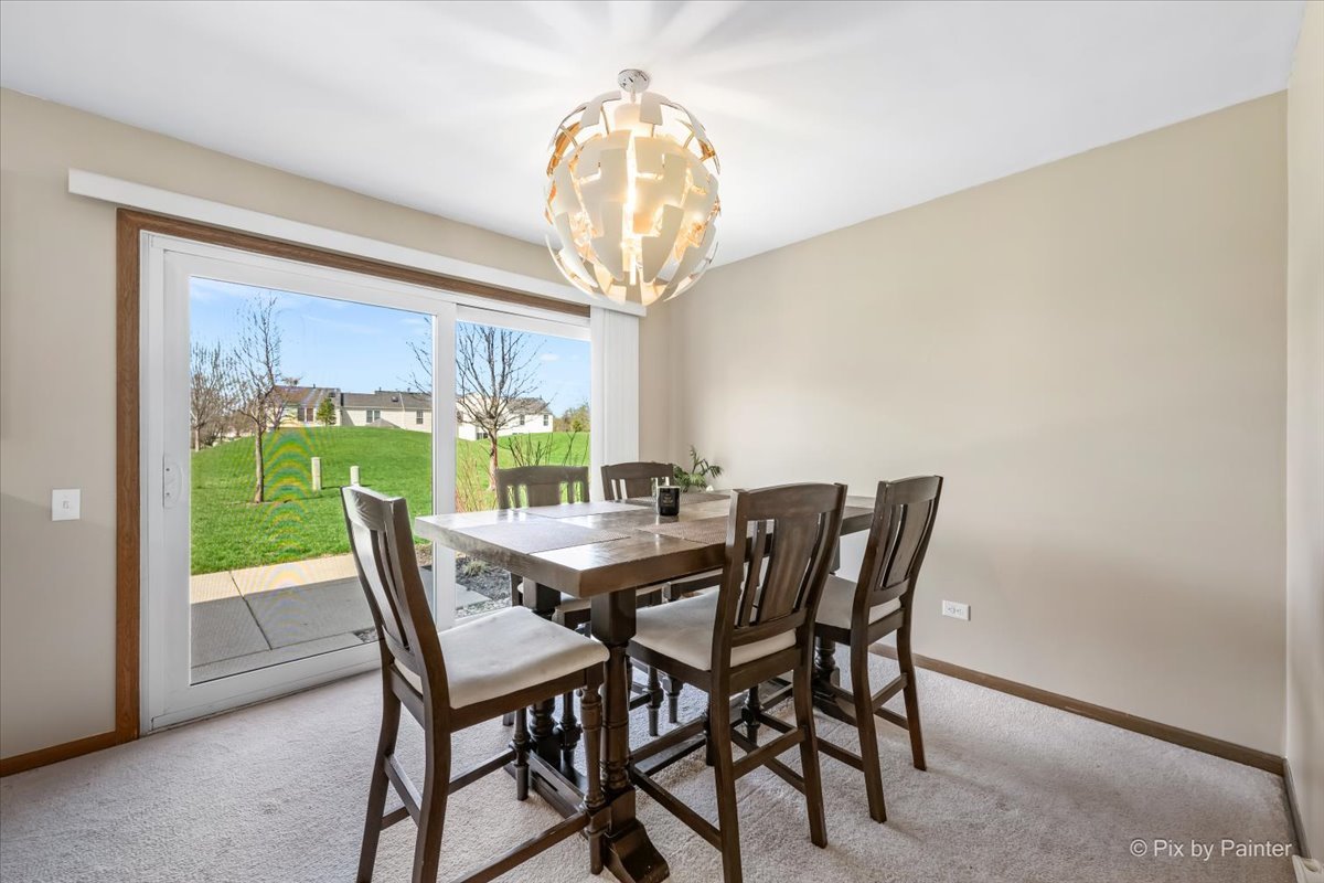 20 N Oltendorf Road, Streamwood, IL 60107