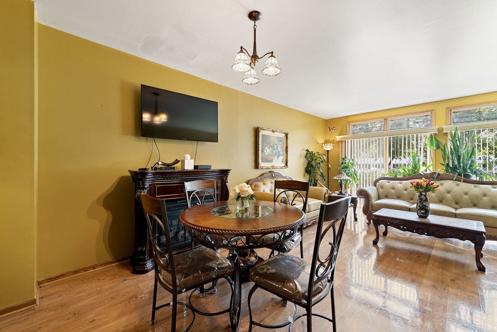 5121 Deblin Lane, Oak Lawn, IL 60453