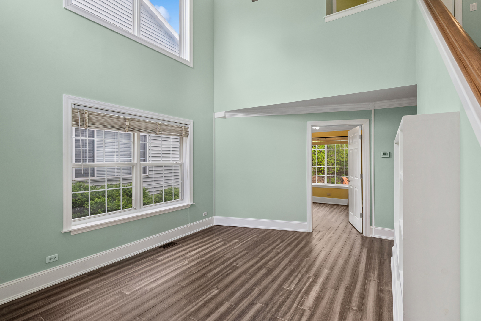 955 Blackburn Drive, Grayslake, IL 60030