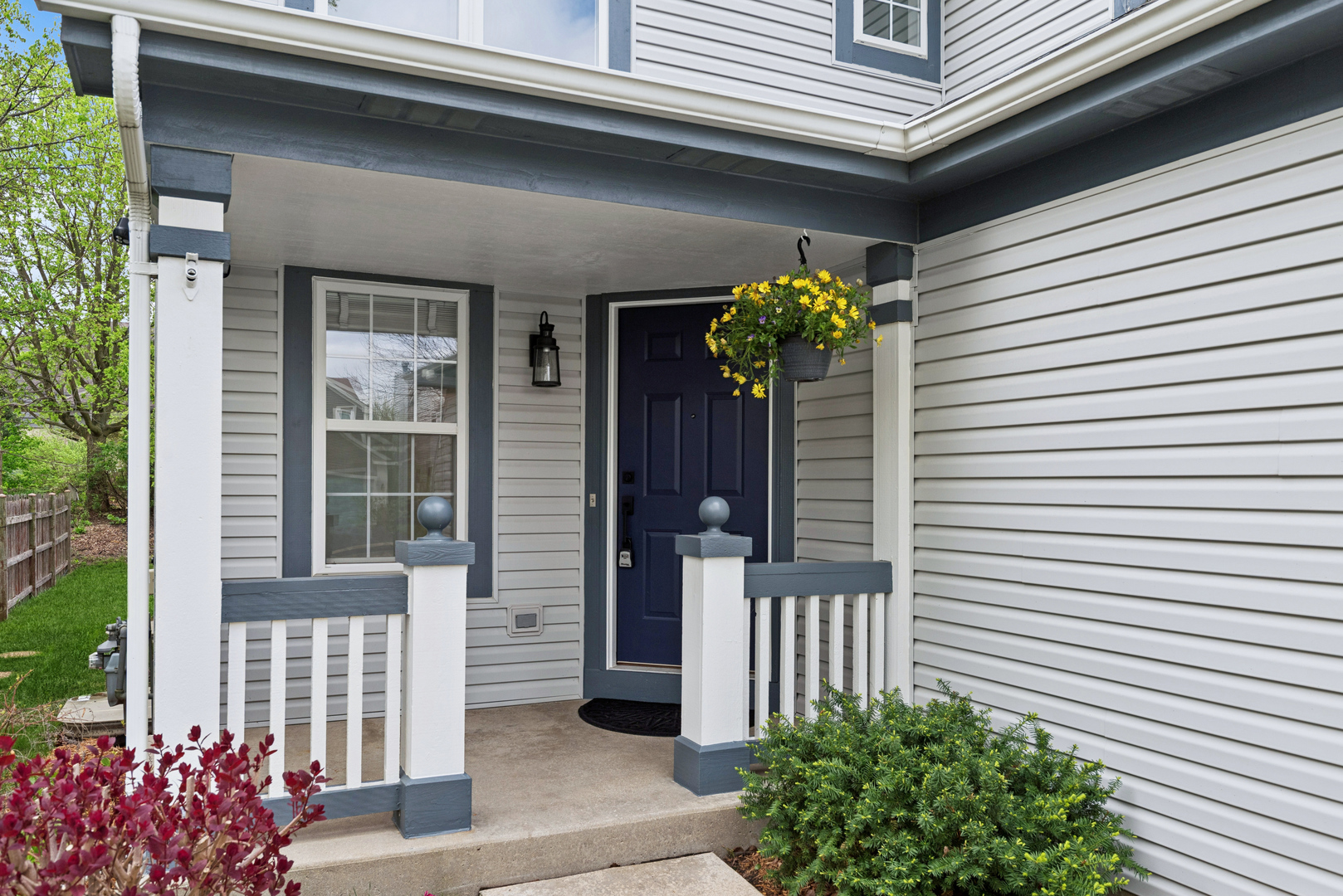 955 Blackburn Drive, Grayslake, IL 60030