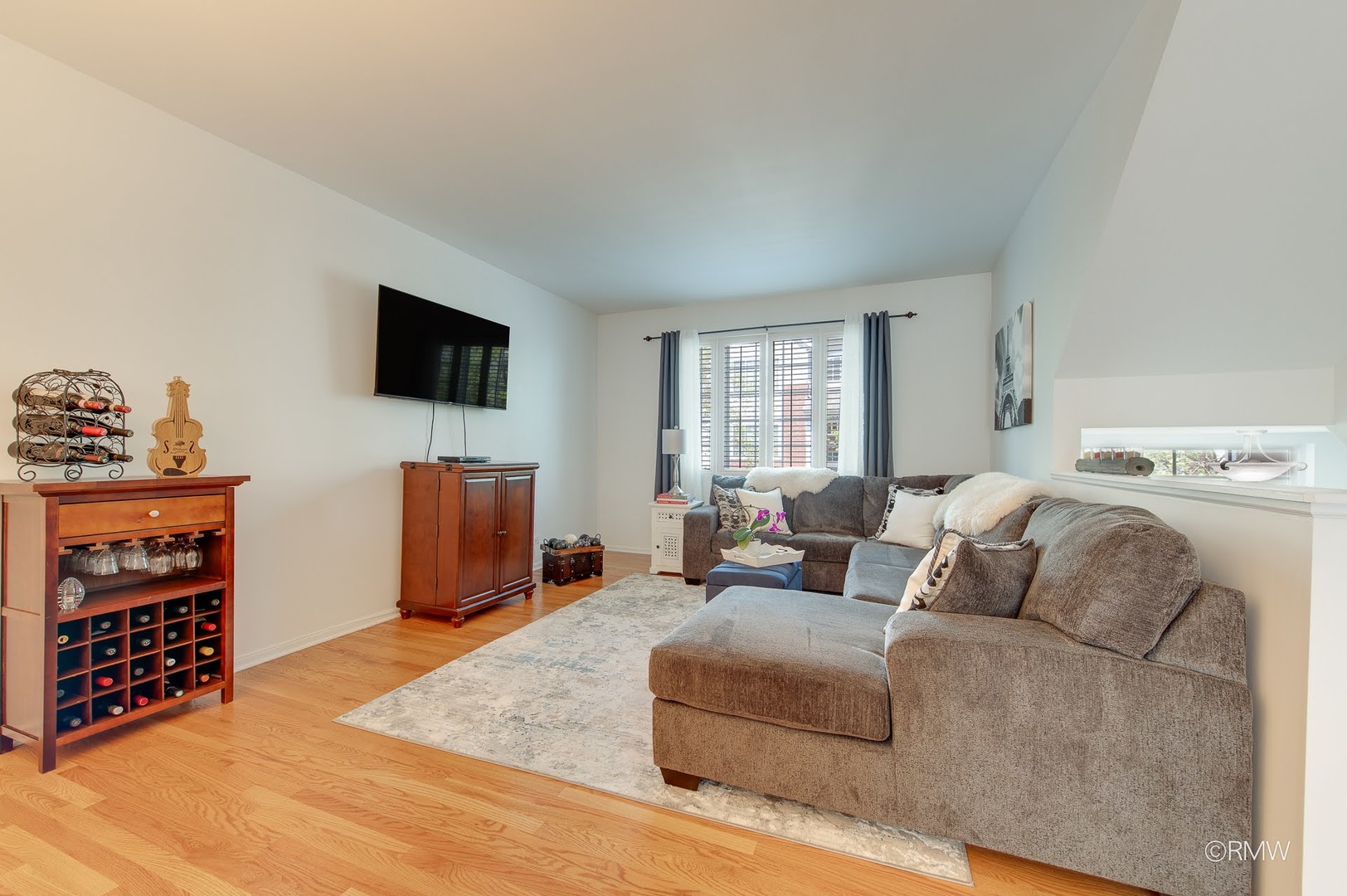 136 Morgans Gate Drive #136, Wood Dale, IL 60191
