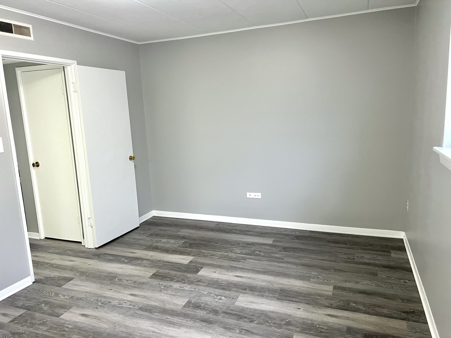 3133 Bernice Road #2, Lansing, IL 60438