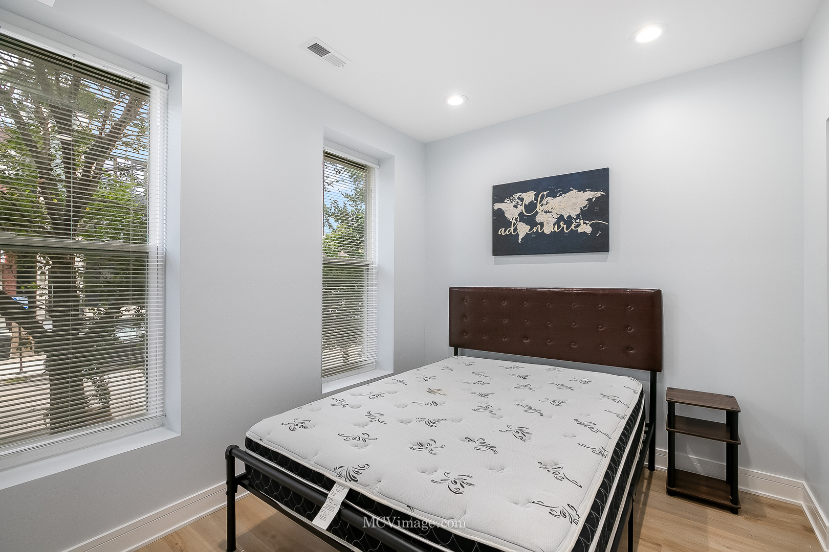 1713 S Jefferson Street, Chicago, IL 60616