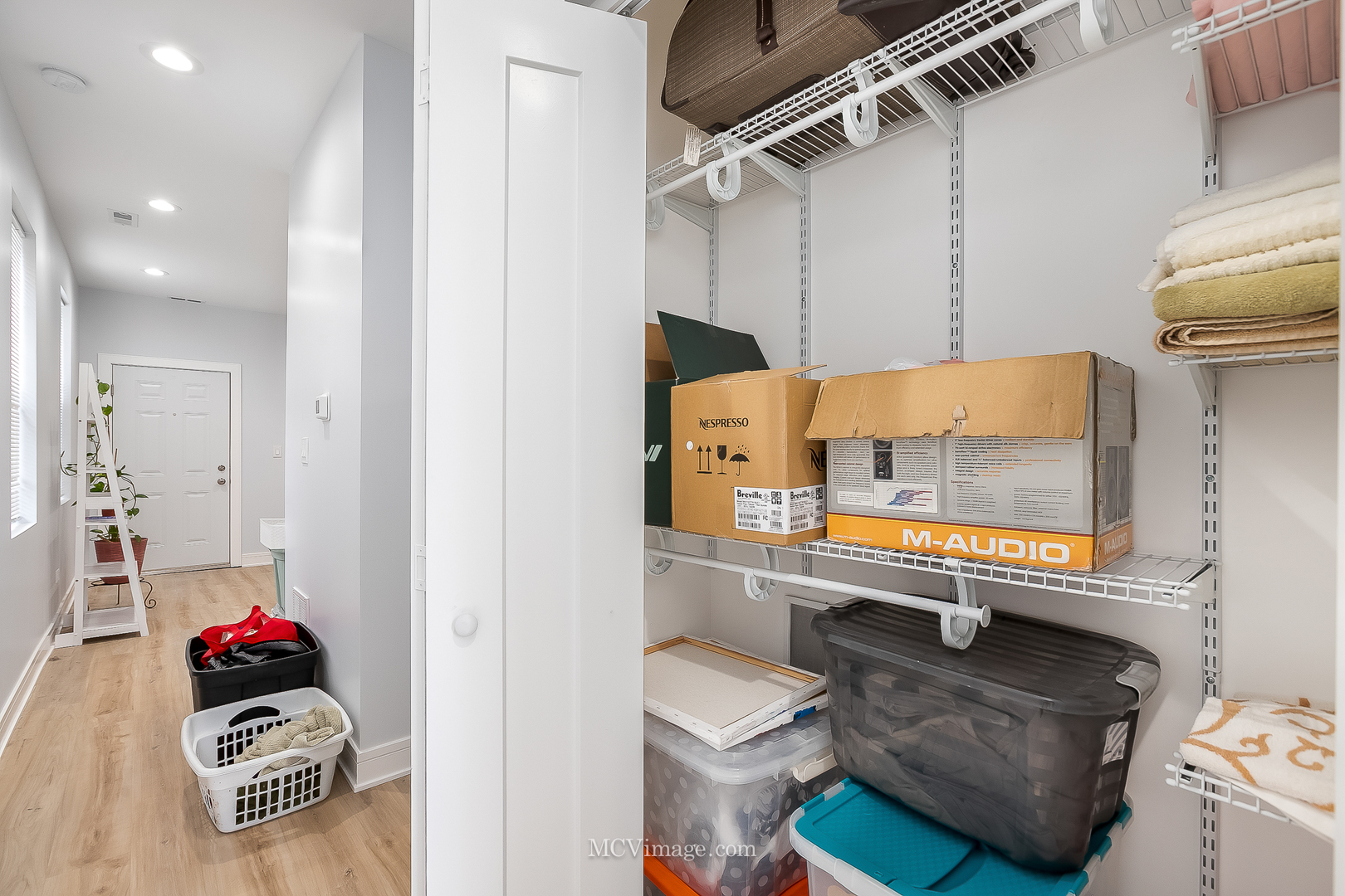 1713 S Jefferson Street, Chicago, IL 60616