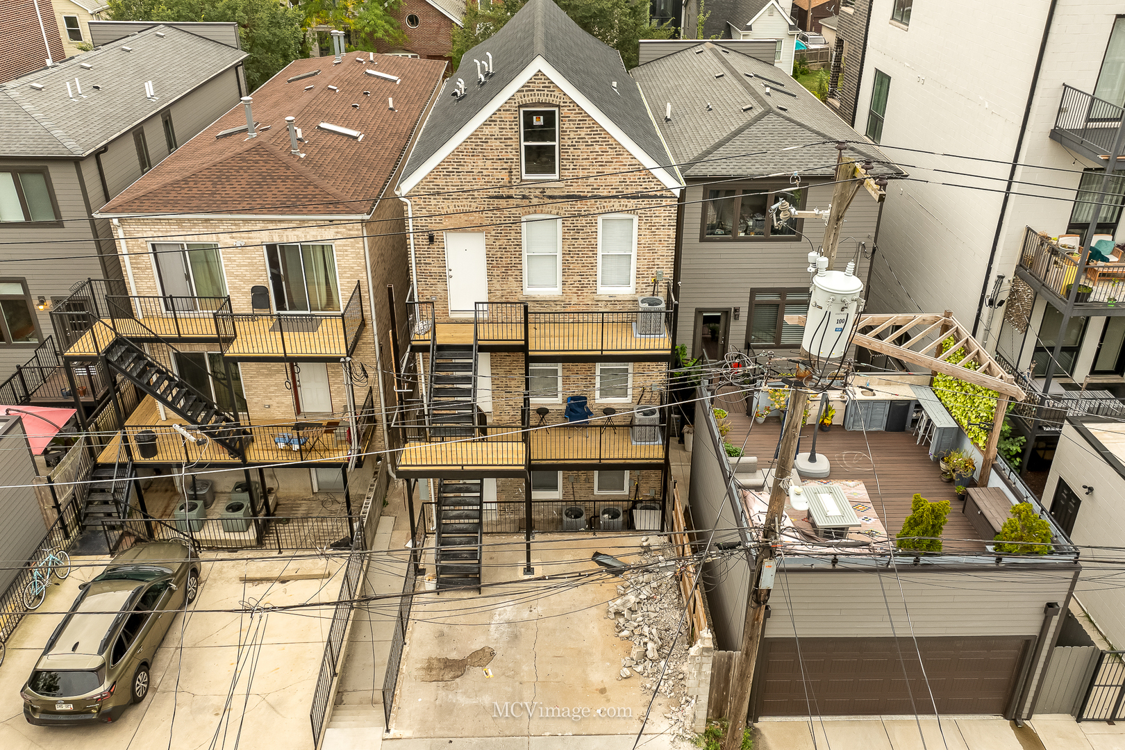 1713 S Jefferson Street, Chicago, IL 60616