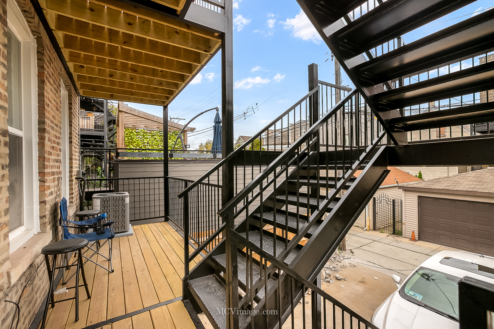 1713 S Jefferson Street, Chicago, IL 60616