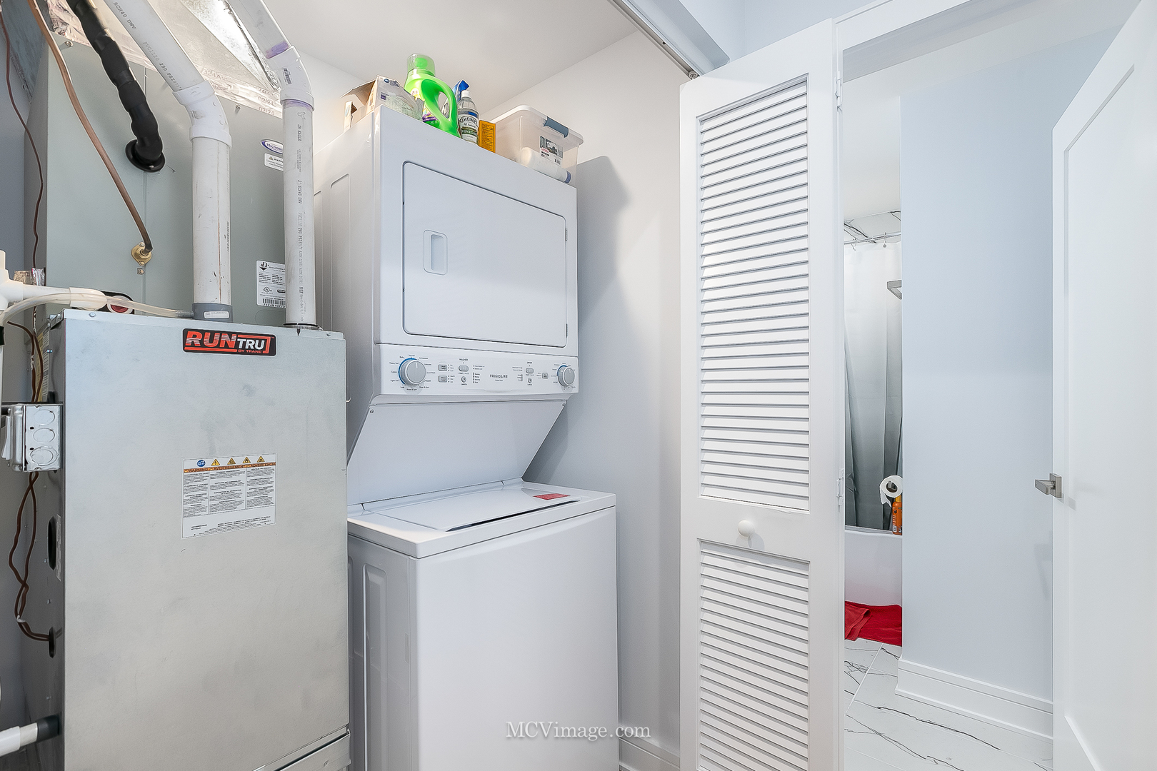 1713 S Jefferson Street, Chicago, IL 60616