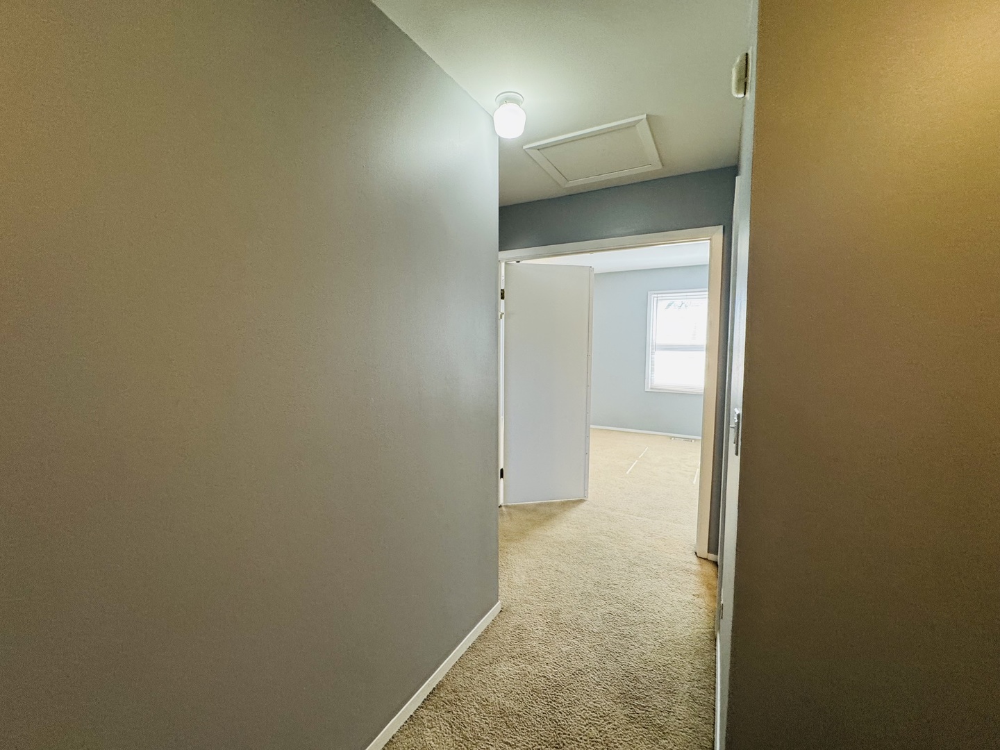 923 Daniels Court, Schaumburg, IL 60194