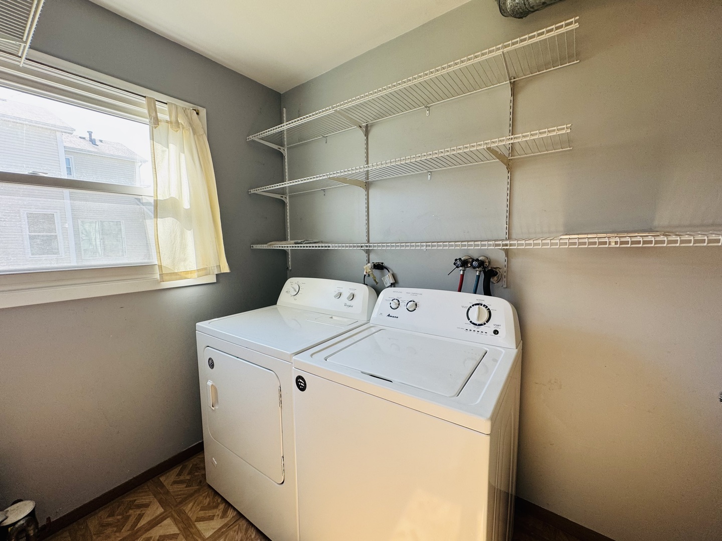 923 Daniels Court, Schaumburg, IL 60194