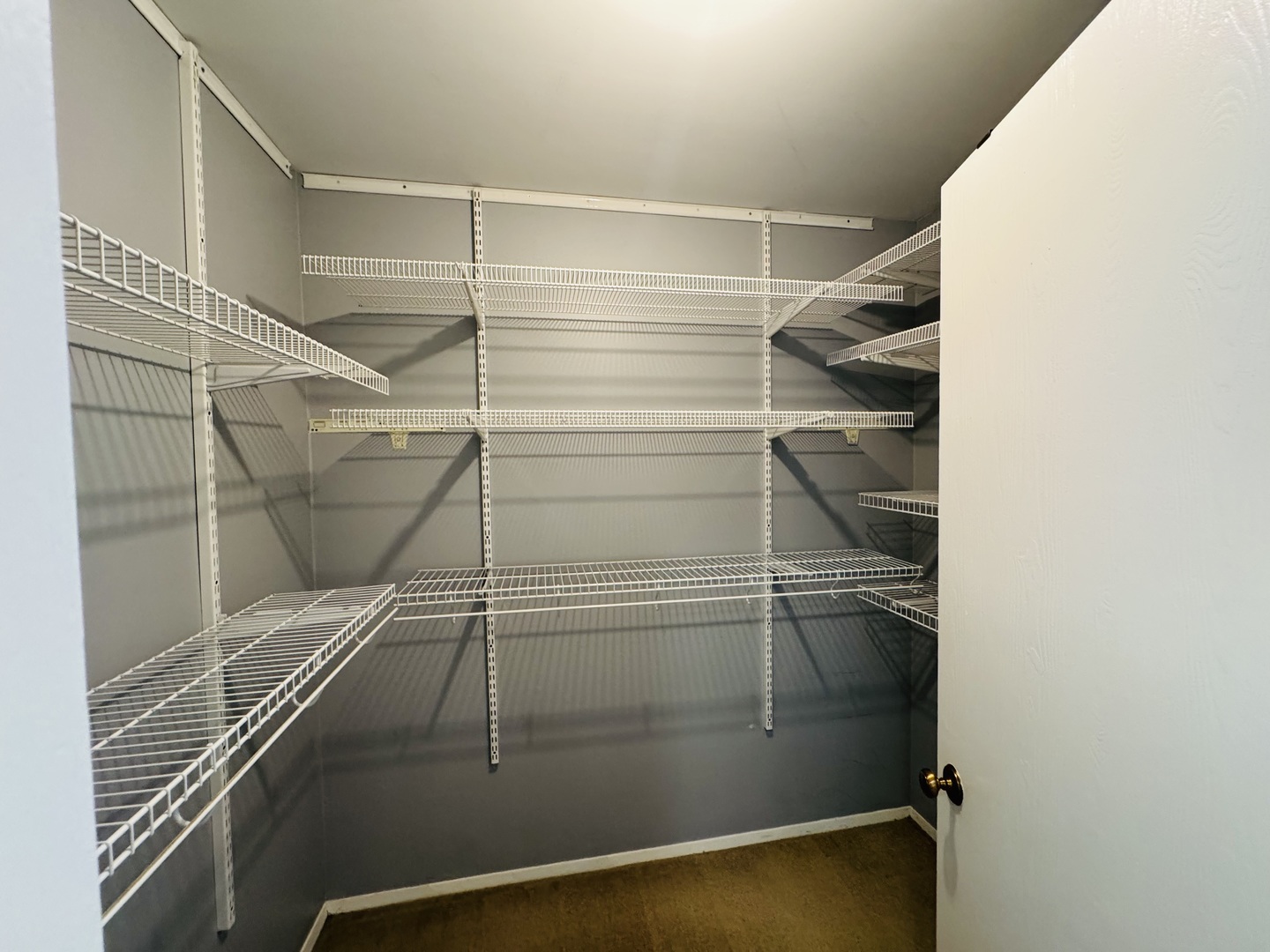 923 Daniels Court, Schaumburg, IL 60194