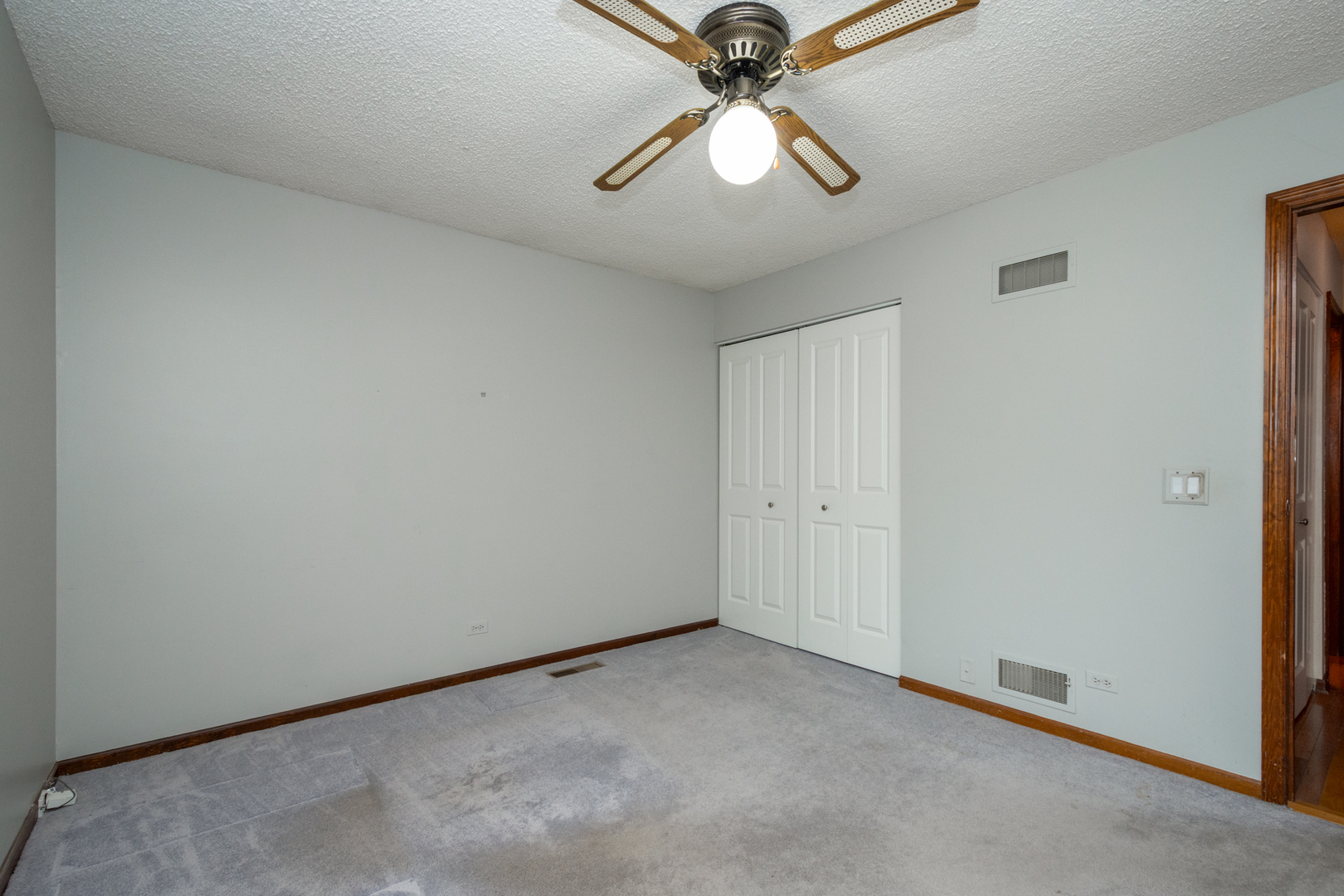 39895 N Crabapple Drive, Antioch, IL 60002