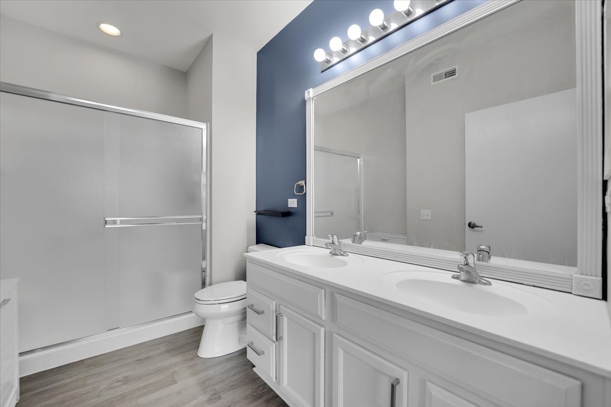 14084 Moraine Hills Drive, Huntley, IL 60142